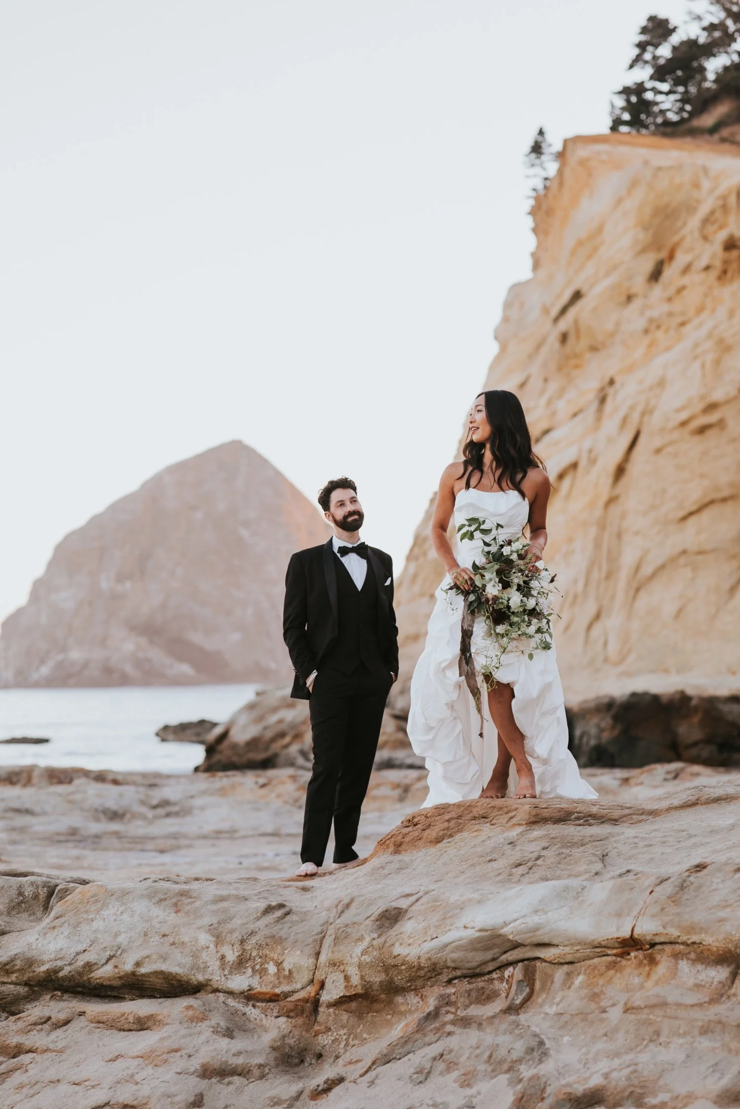 Hudson Valley Wedding Photographer, Catskills Wedding Photographer, PNW Wedding Photographer, Neskowin Wedding, Cape Kiwanda Wedding, Oregon Wedding Photographer
