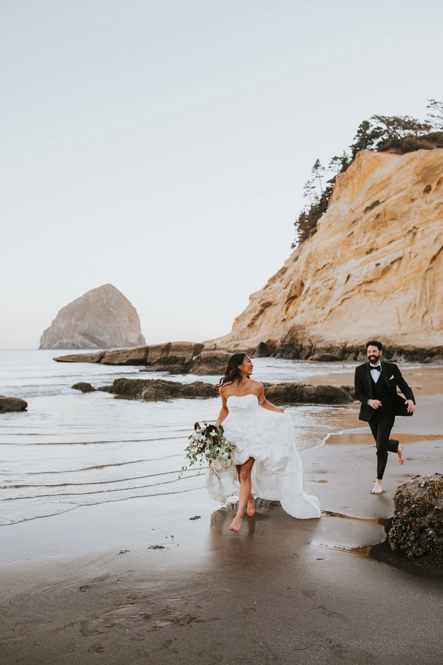 Hudson Valley Wedding Photographer, Catskills Wedding Photographer, PNW Wedding Photographer, Neskowin Wedding, Cape Kiwanda Wedding, Oregon Wedding Photographer