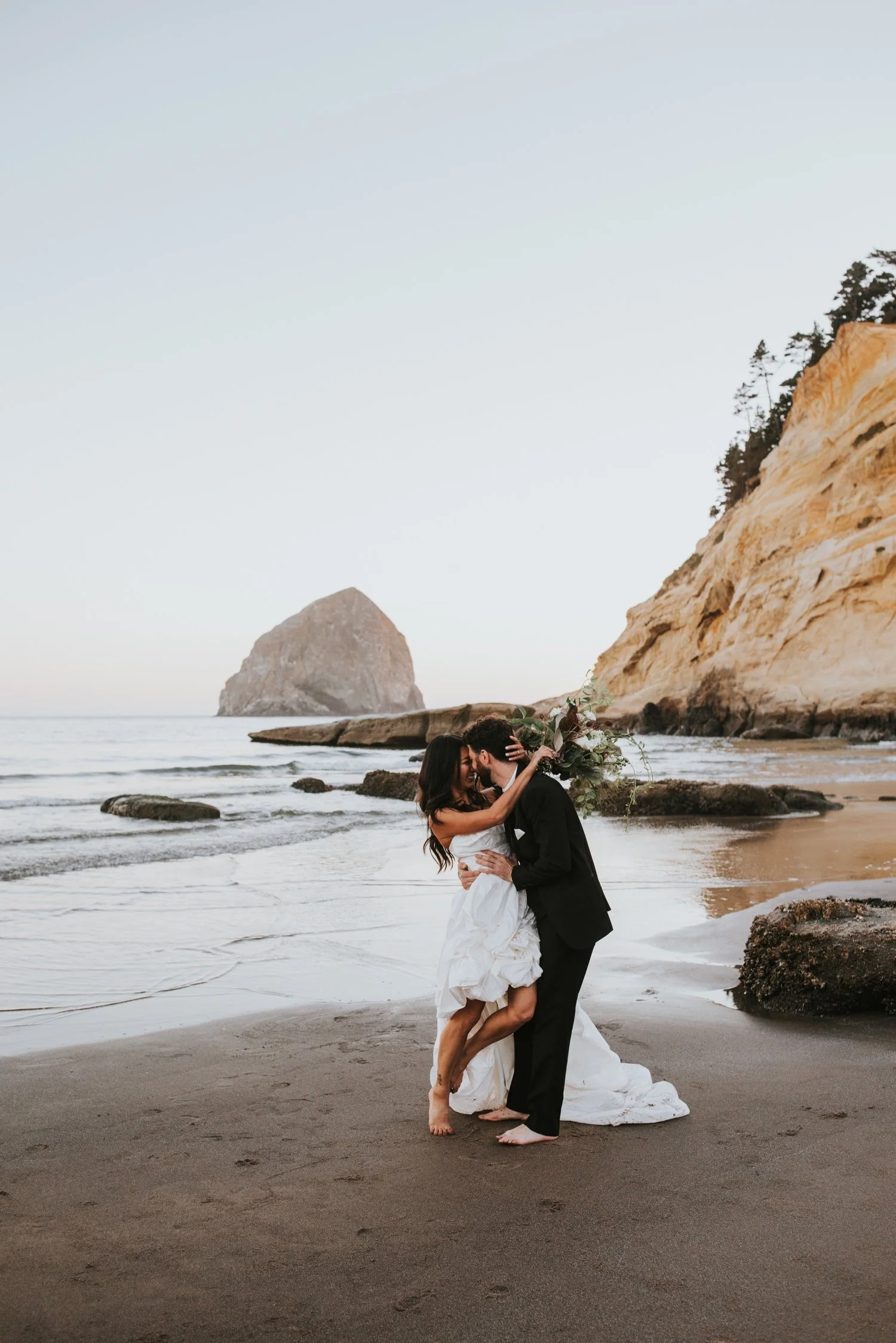 Hudson Valley Wedding Photographer, Catskills Wedding Photographer, PNW Wedding Photographer, Neskowin Wedding, Cape Kiwanda Wedding, Oregon Wedding Photographer