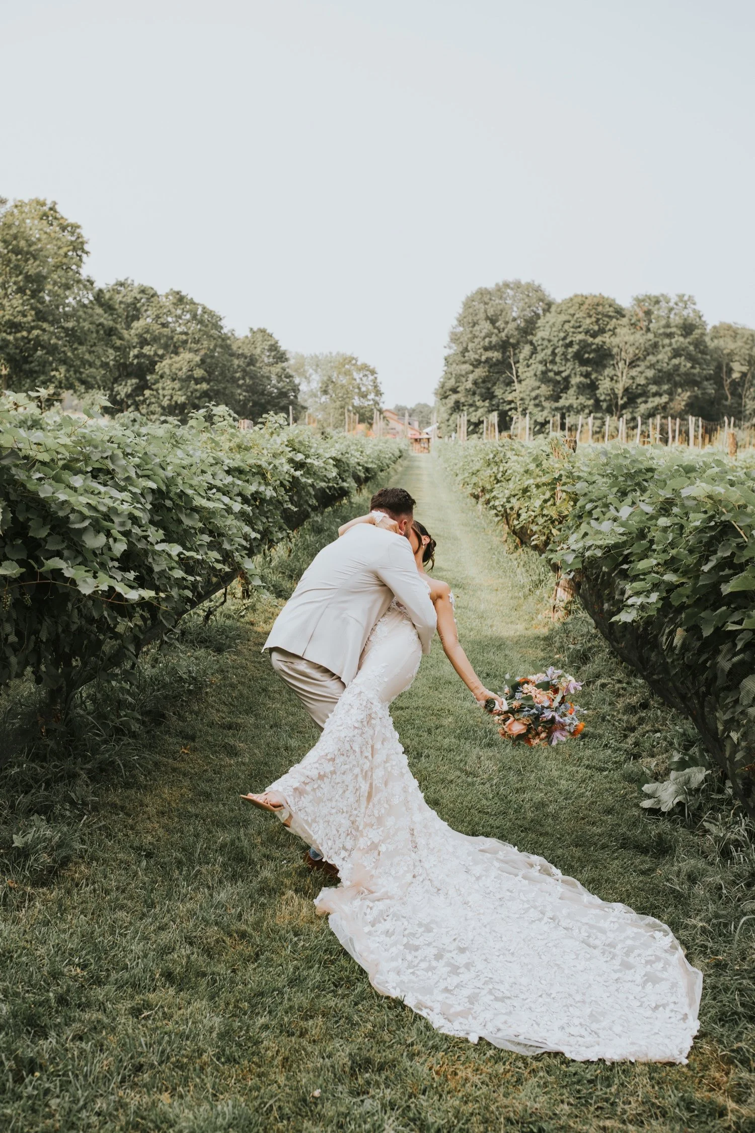 Hudson Valley Wedding Photographer, Red Maple Vineyard, Red Maple Vineyard Wedding, Catskills Wedding Photographer