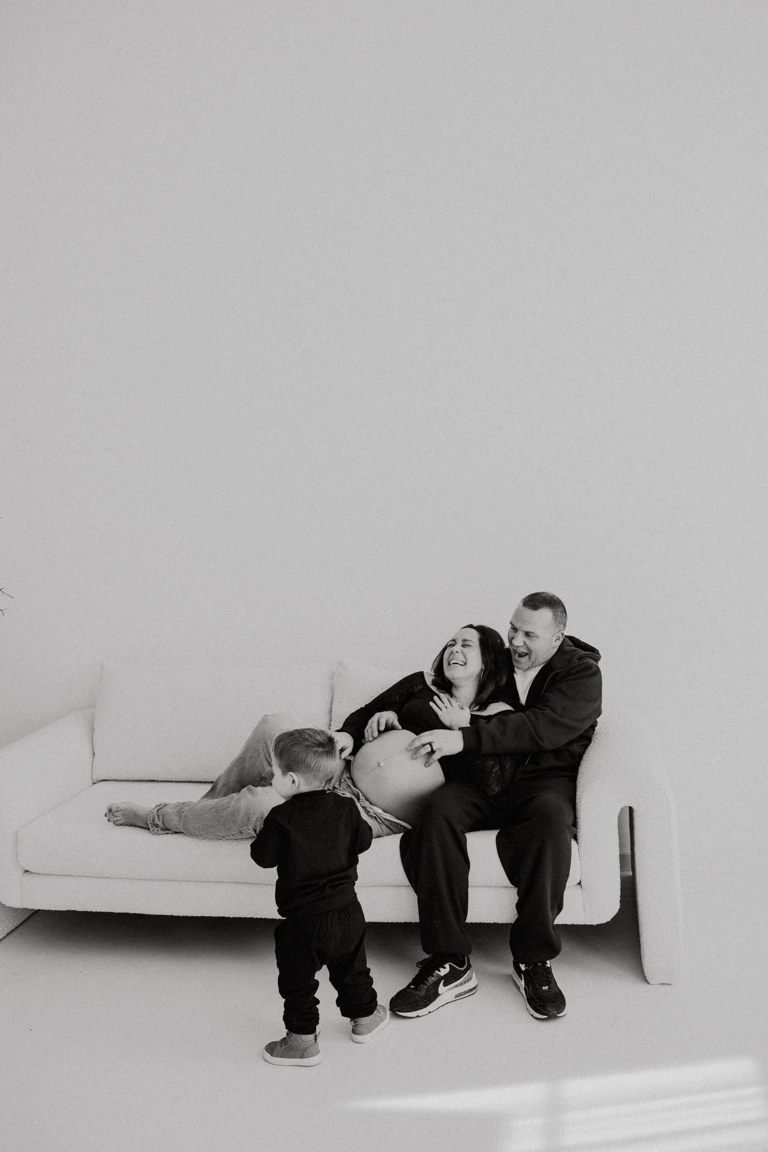 Hudson Valley Maternity Photos, Hudson Valley Maternity Photographer, New York Maternity Photographer, Hudson Valley Wedding Photographer, Studio Maternity Photos, Editorial Maternity Photos