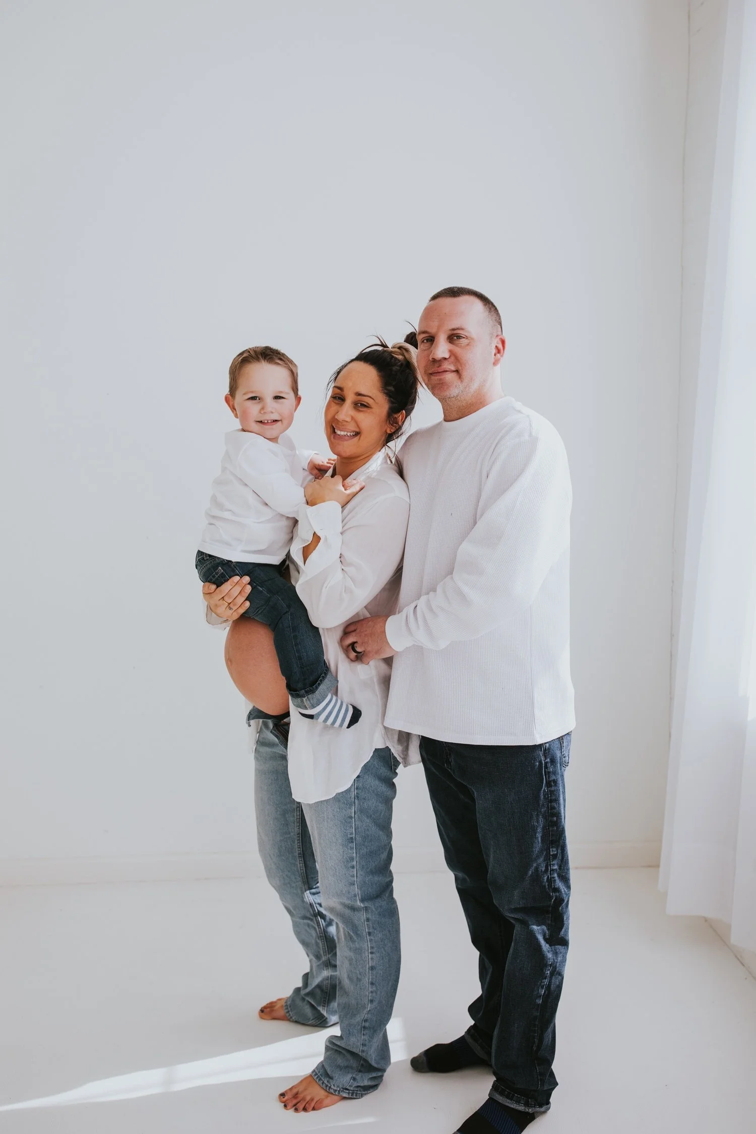 Hudson Valley Maternity Photos, Hudson Valley Maternity Photographer, New York Maternity Photographer, Hudson Valley Wedding Photographer, Studio Maternity Photos, Editorial Maternity Photos