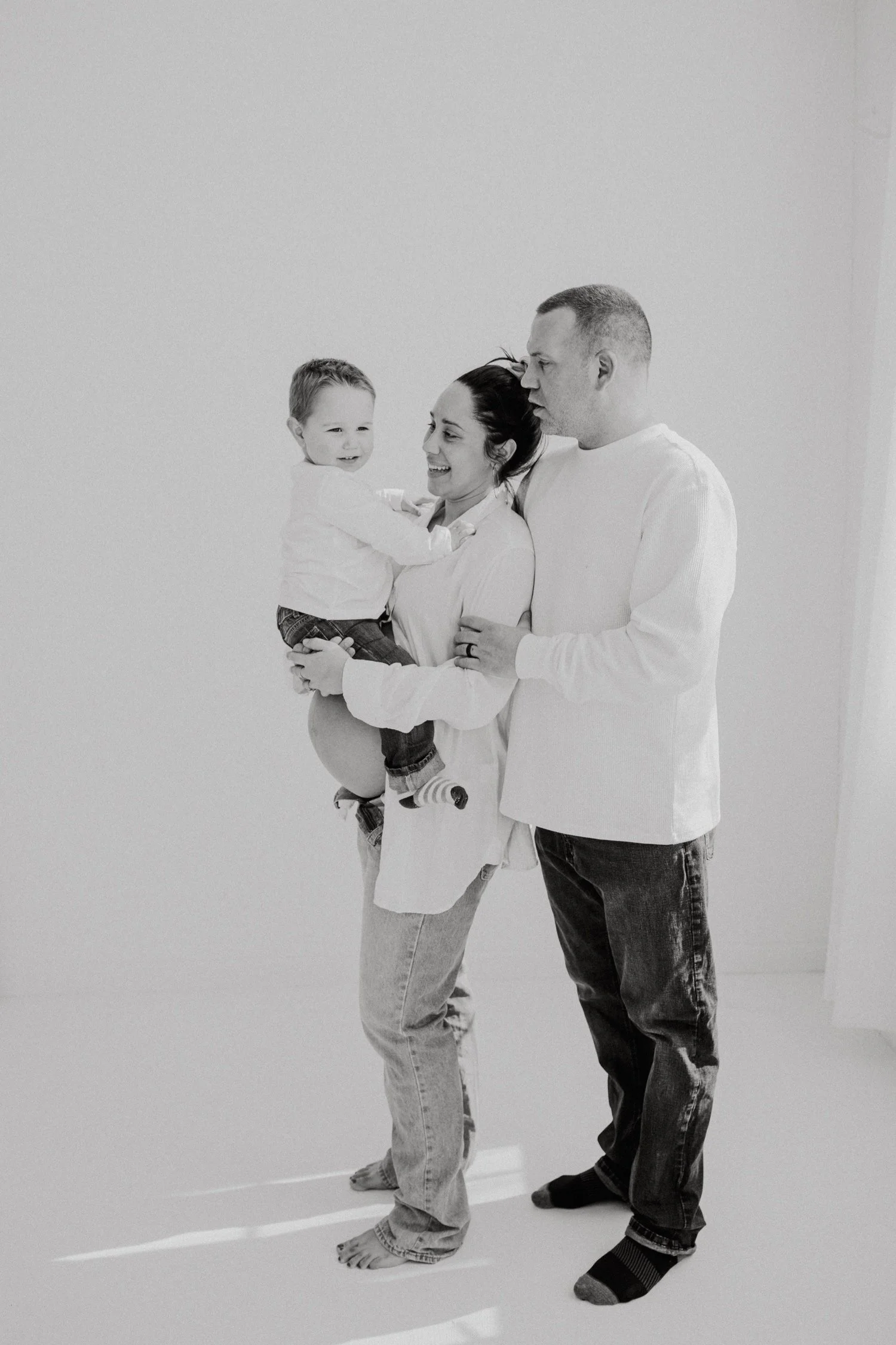 Hudson Valley Maternity Photos, Hudson Valley Maternity Photographer, New York Maternity Photographer, Hudson Valley Wedding Photographer, Studio Maternity Photos, Editorial Maternity Photos
