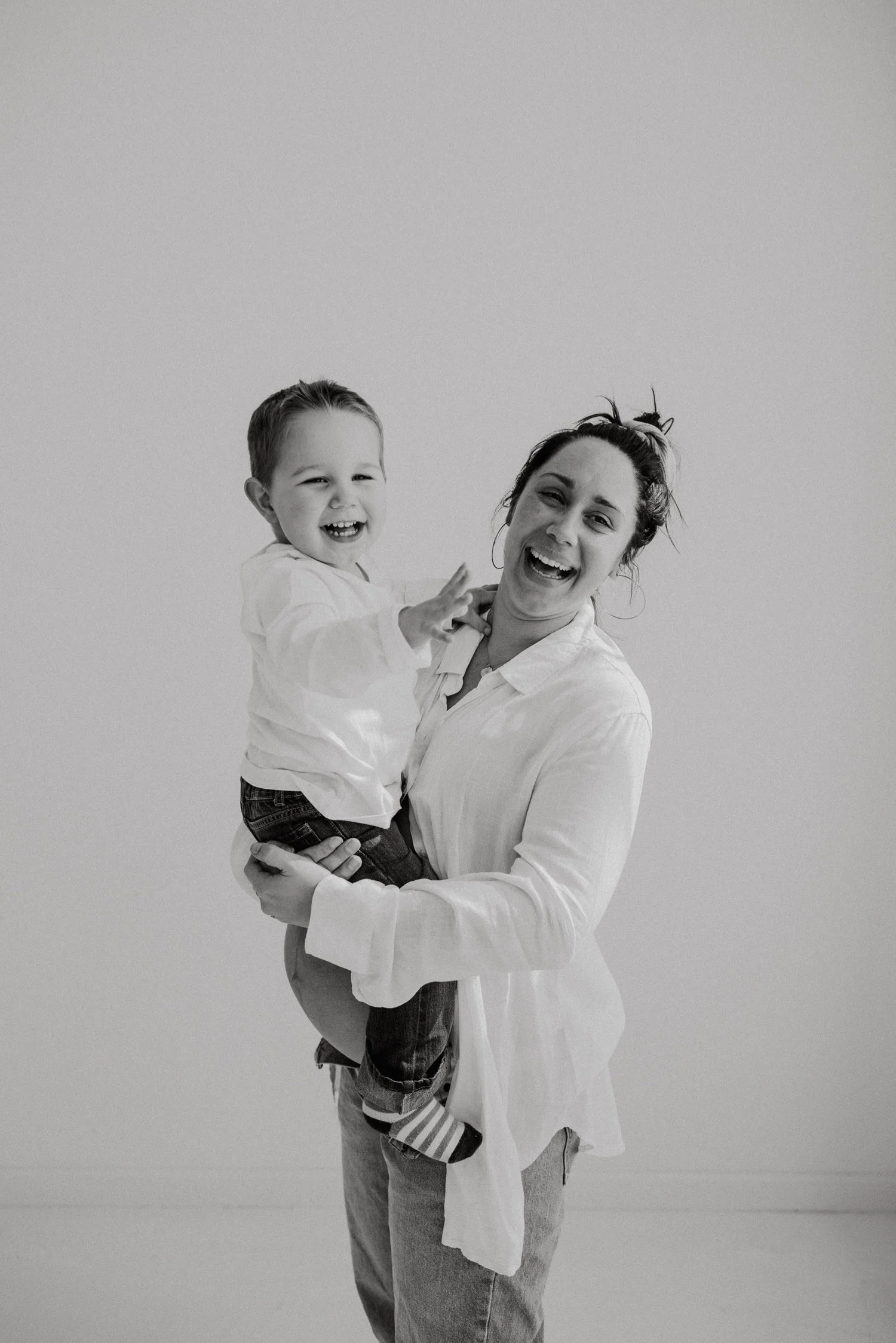 Hudson Valley Maternity Photos, Hudson Valley Maternity Photographer, New York Maternity Photographer, Hudson Valley Wedding Photographer, Studio Maternity Photos, Editorial Maternity Photos