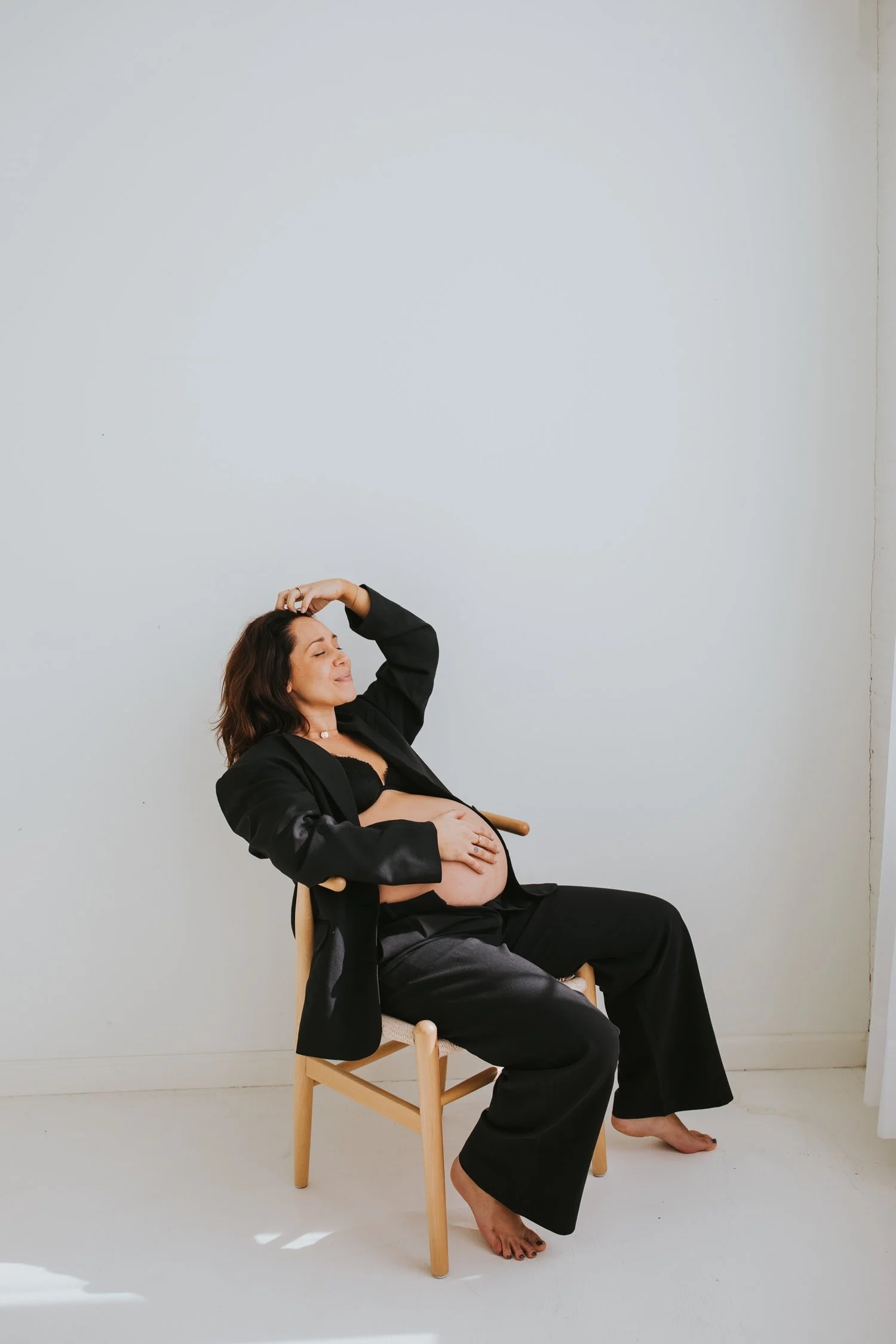 Hudson Valley Maternity Photos, Hudson Valley Maternity Photographer, New York Maternity Photographer, Hudson Valley Wedding Photographer, Studio Maternity Photos, Editorial Maternity Photos