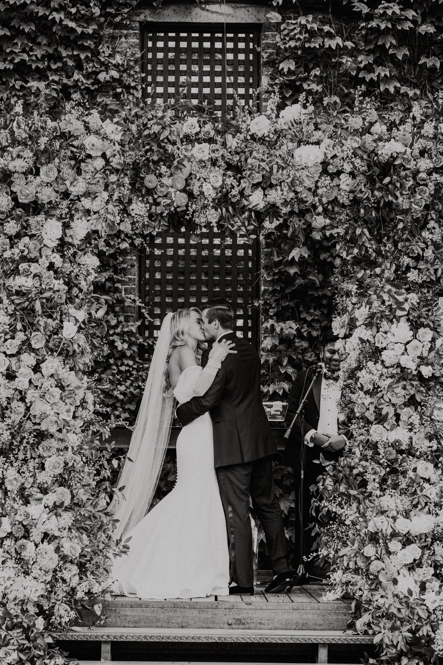 Hudson Valley Wedding Photographer, The Foundry LIC Wedding, The Foundry Wedding, Wedding Ceremony Florals, Wedding Ceremony