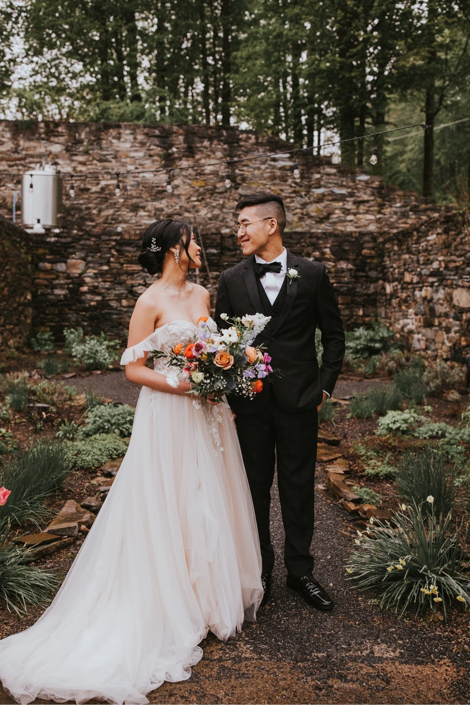 Hudson Valley Wedding Photographer, Red Maple Vineyard Wedding, Spring Wedding at Red Maple Vineyard, Catskills Wedding Photographer