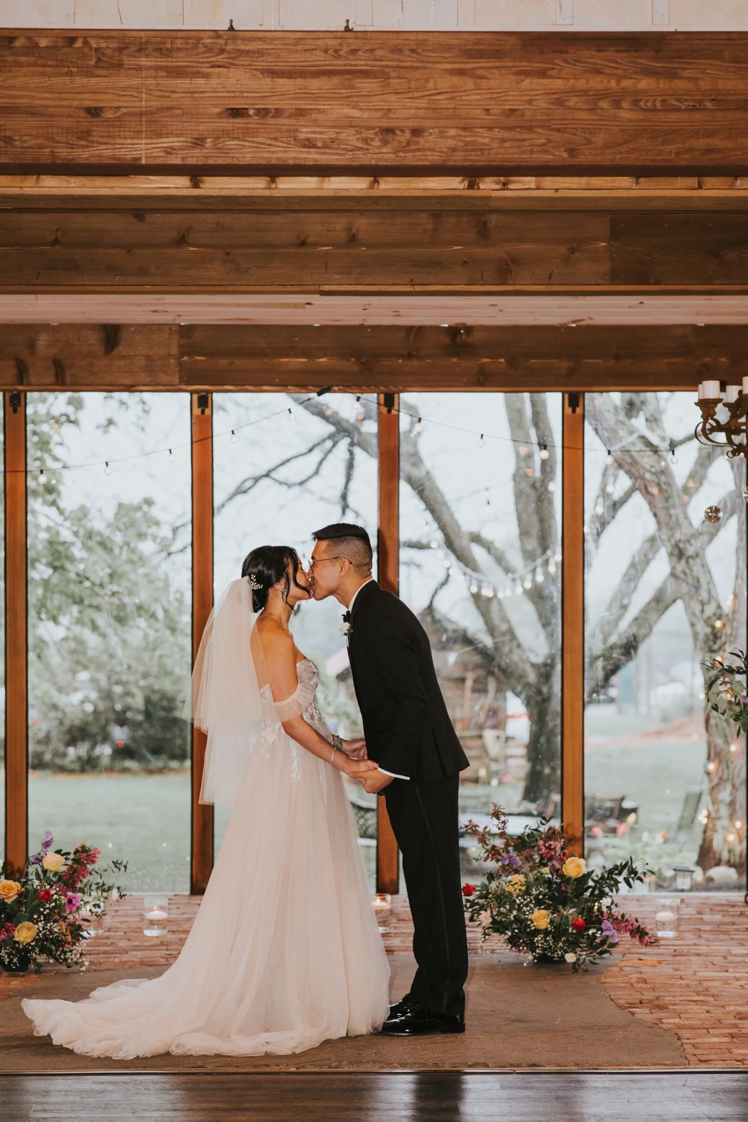 Hudson Valley Wedding Photographer, Red Maple Vineyard Wedding, Spring Wedding at Red Maple Vineyard, Catskills Wedding Photographer