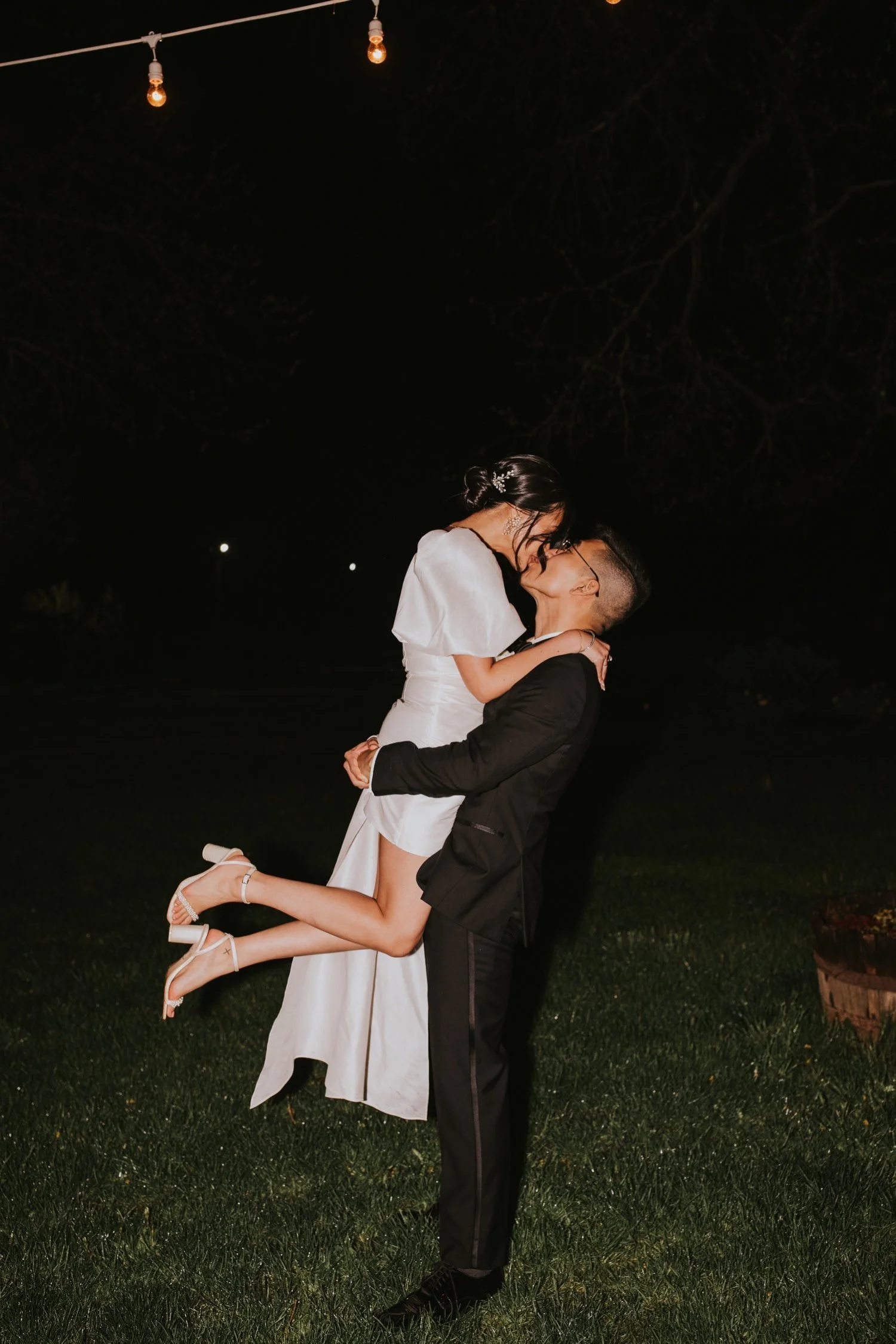 Hudson Valley Wedding Photographer, Red Maple Vineyard Wedding, Spring Wedding at Red Maple Vineyard, Catskills Wedding Photographer