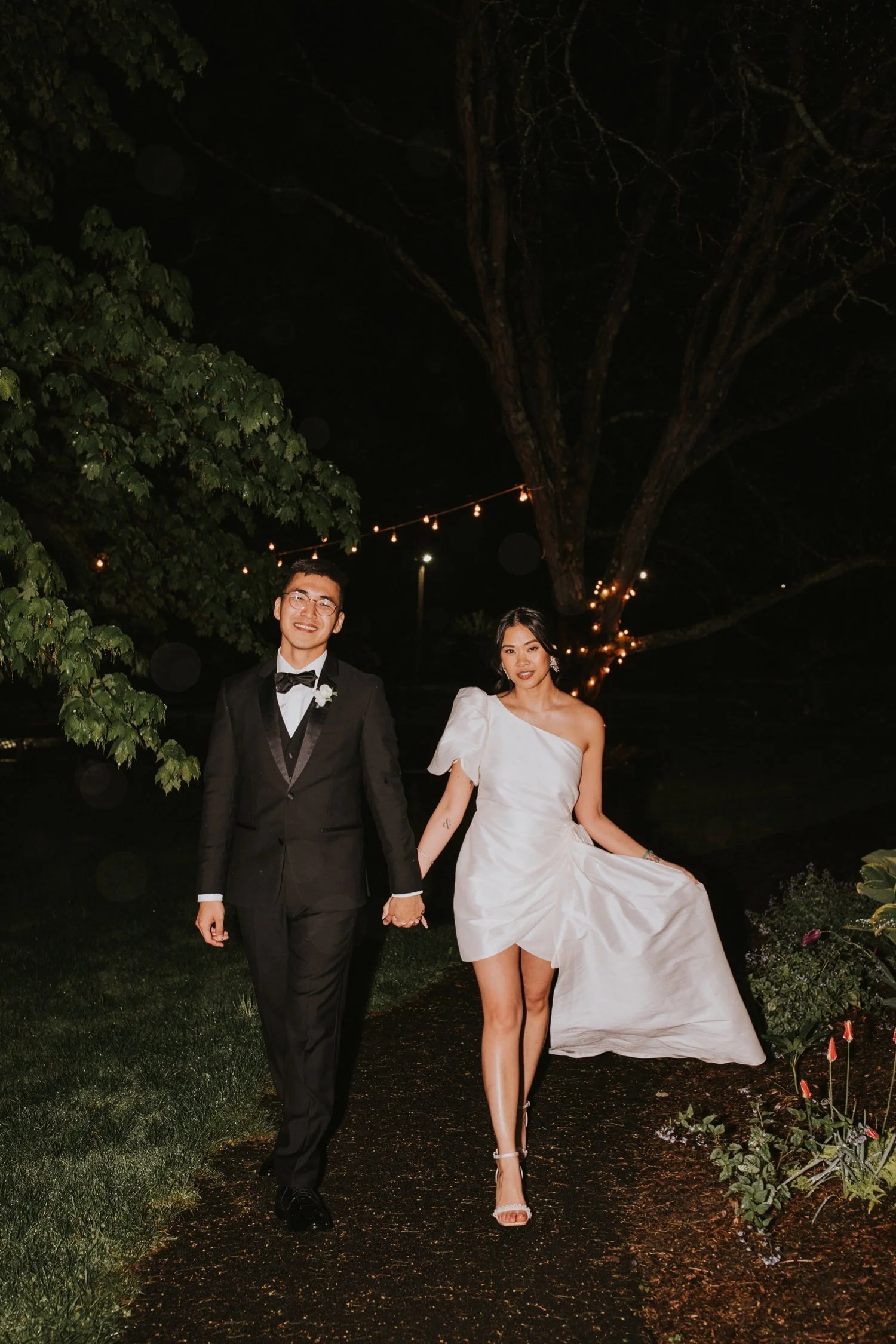 Hudson Valley Wedding Photographer, Red Maple Vineyard Wedding, Spring Wedding at Red Maple Vineyard, Catskills Wedding Photographer