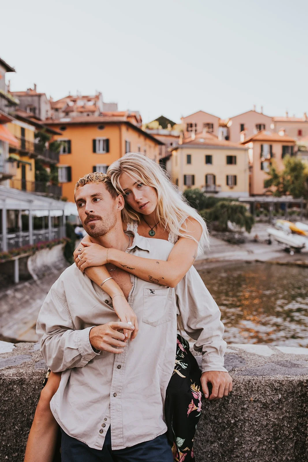 sunrise couples session in varenna, lake como couples session, lake como wedding photographer, lake como engagement photos, varenna wedding photographer, varenna engagement photos