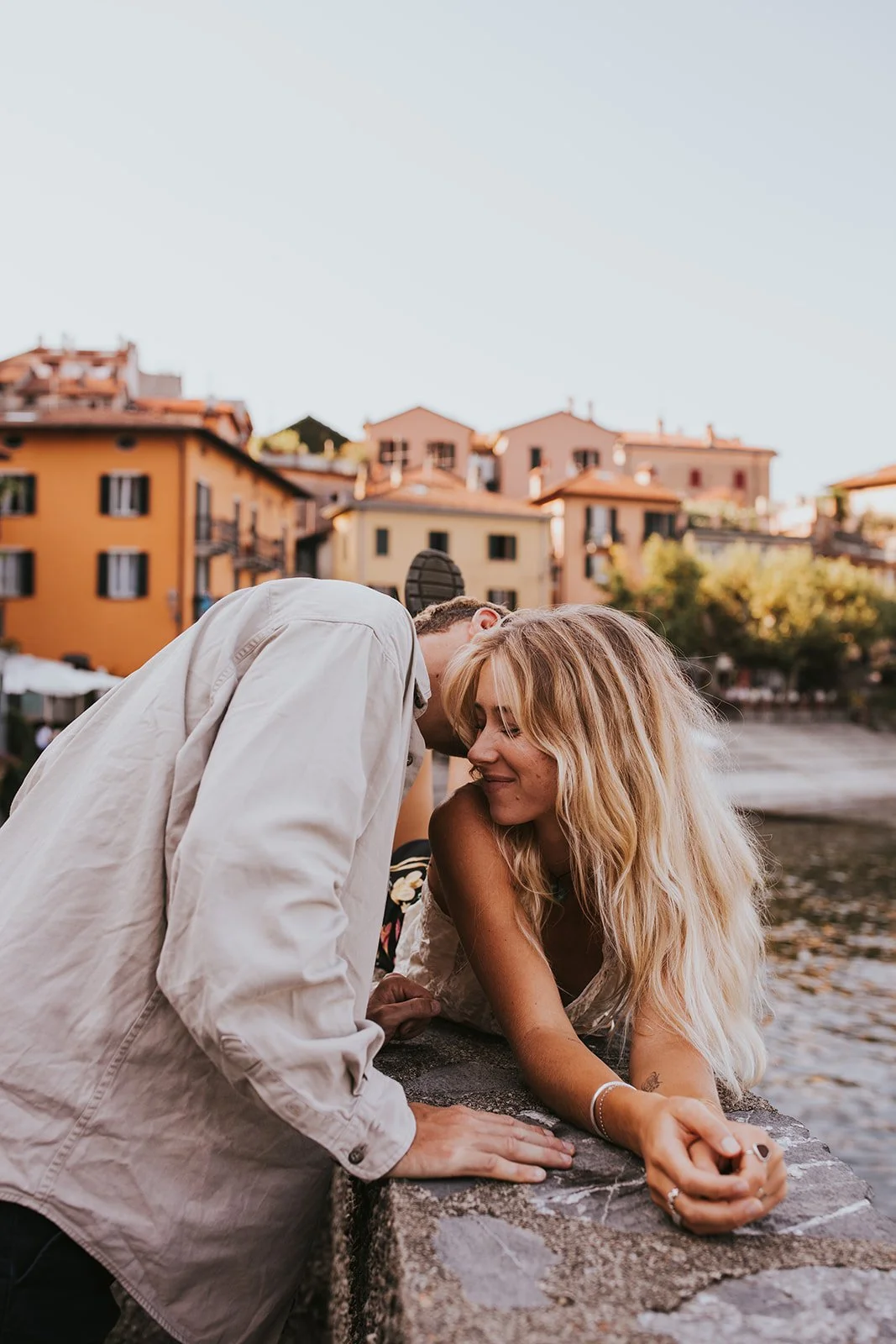 sunrise couples session in varenna, lake como couples session, lake como wedding photographer, lake como engagement photos, varenna wedding photographer, varenna engagement photos