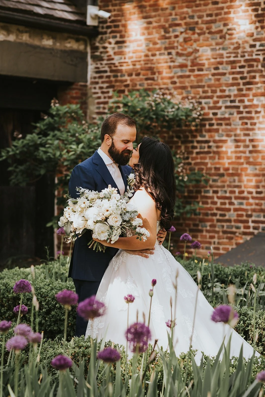 Hudson Valley Wedding, Hudson Valley Wedding Photographer, Oahu Wedding Photographer, Senate Garage Wedding, Senate Garage, Kingston Wedding