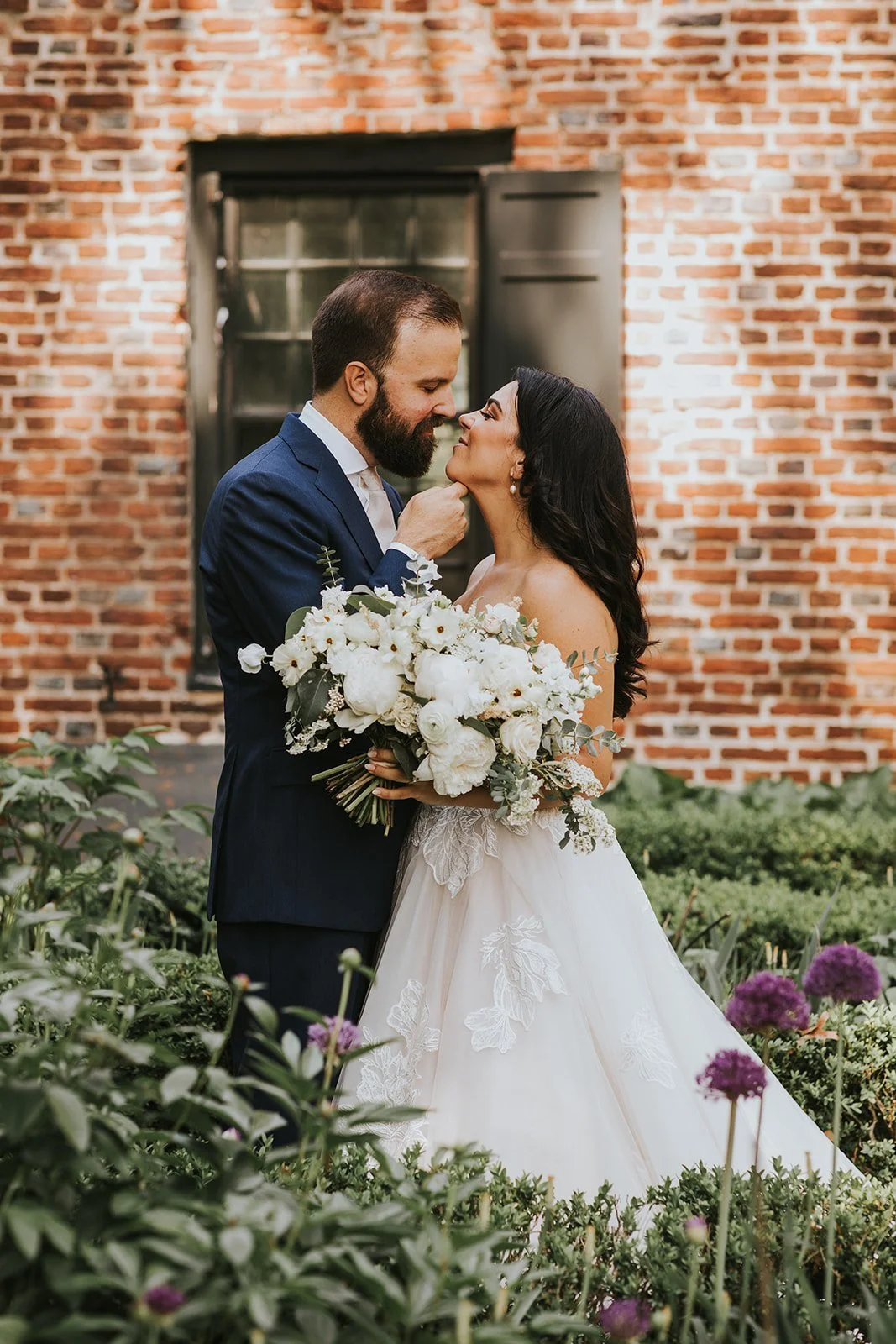 Hudson Valley Wedding, Hudson Valley Wedding Photographer, Oahu Wedding Photographer, Senate Garage Wedding, Senate Garage, Kingston Wedding