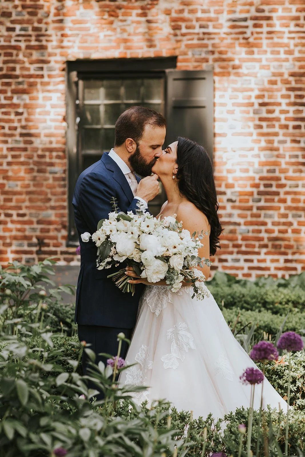 Hudson Valley Wedding, Hudson Valley Wedding Photographer, Oahu Wedding Photographer, Senate Garage Wedding, Senate Garage, Kingston Wedding