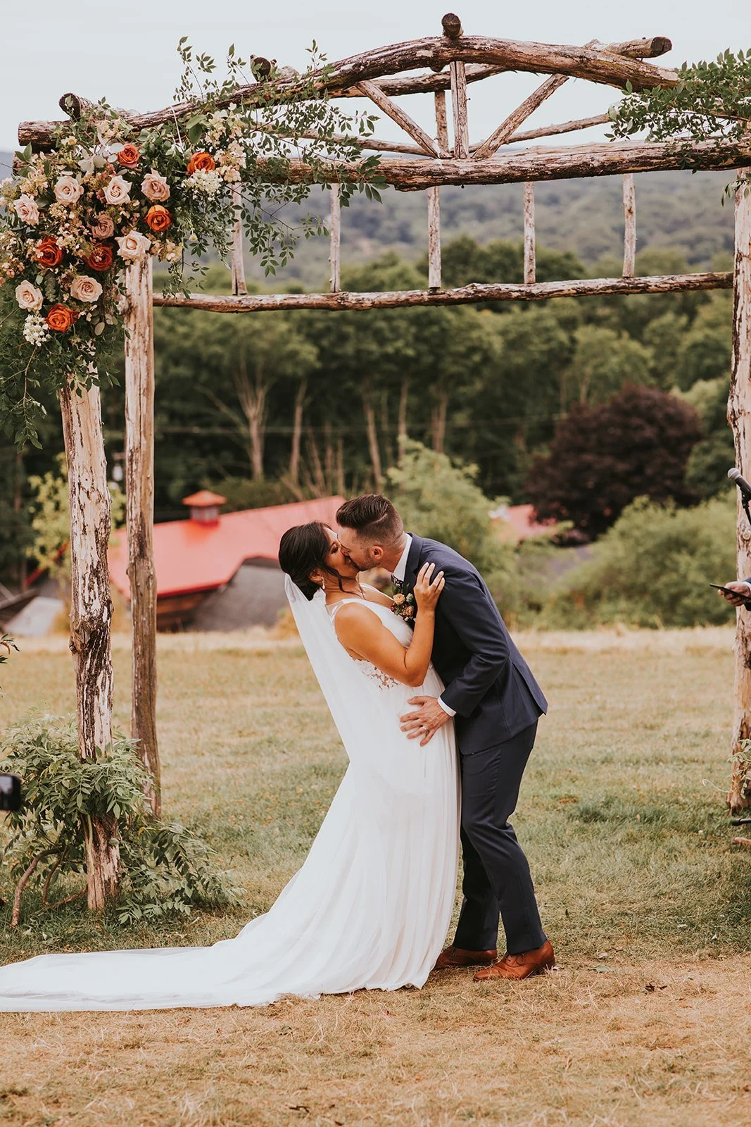 Hudson Valley Wedding Photographer, Red Maple Vineyard, Red Maple Vineyard Wedding, Catskills Wedding Photographer, Oahu Wedding Photographer