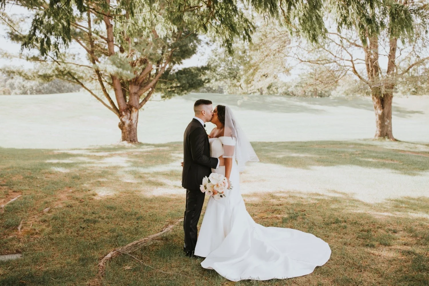 Hudson Valley Wedding Photographer, Hudson Valley Wedding, New York Wedding, West Hills Country Club, West Hills Country Club Wedding
