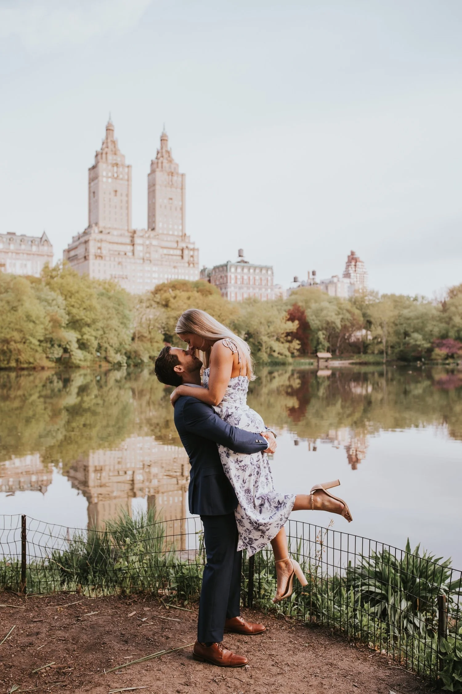 central park engagement photos, new york wedding photographer, central park wedding, hudson valley wedding photographer, central park wedding photographer