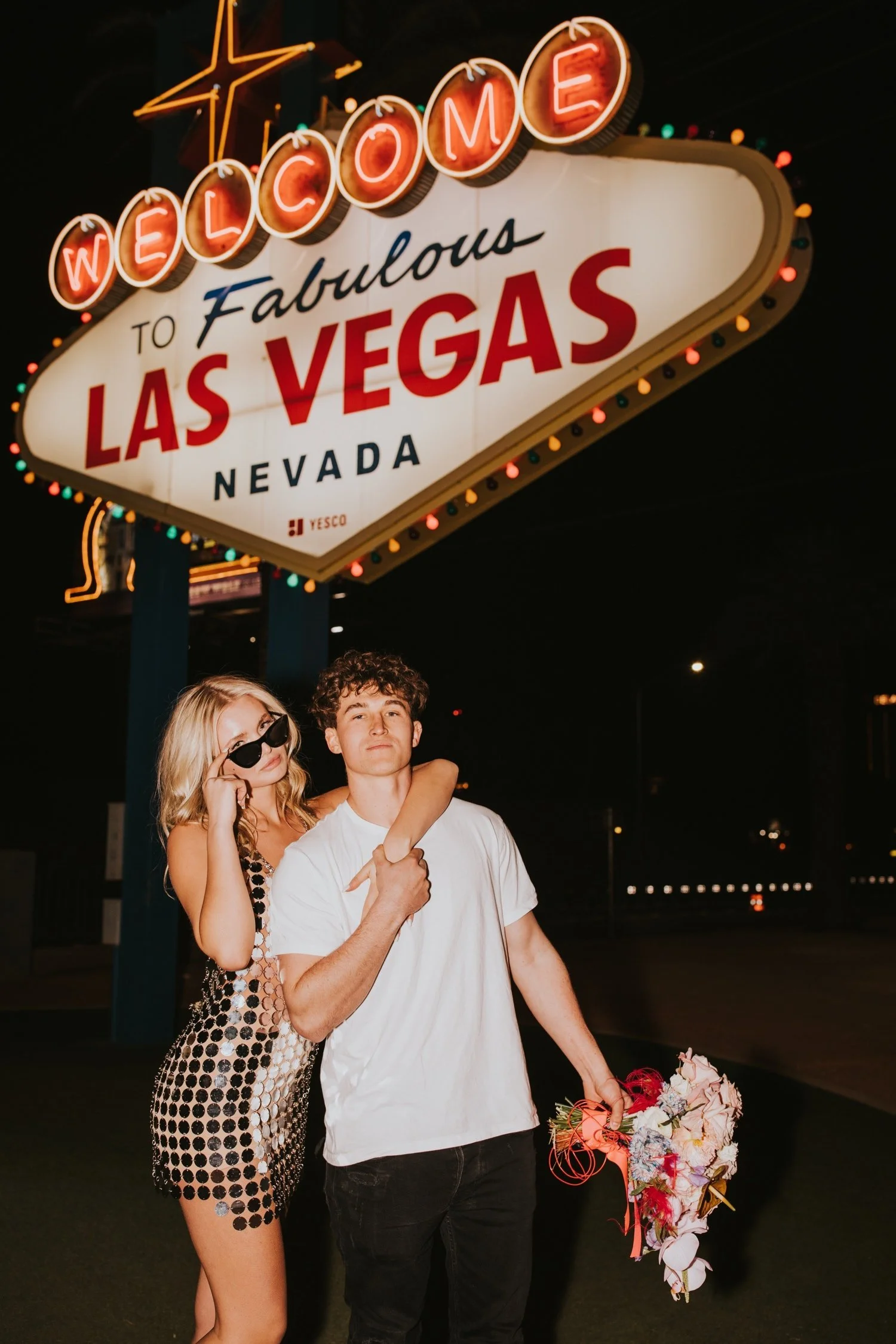las vegas wedding photographer, las vegas wedding, welcome to las vegas sign, hudson valley wedding photographer, nevada wedding, vegas elopement, vegas, elopement photographer