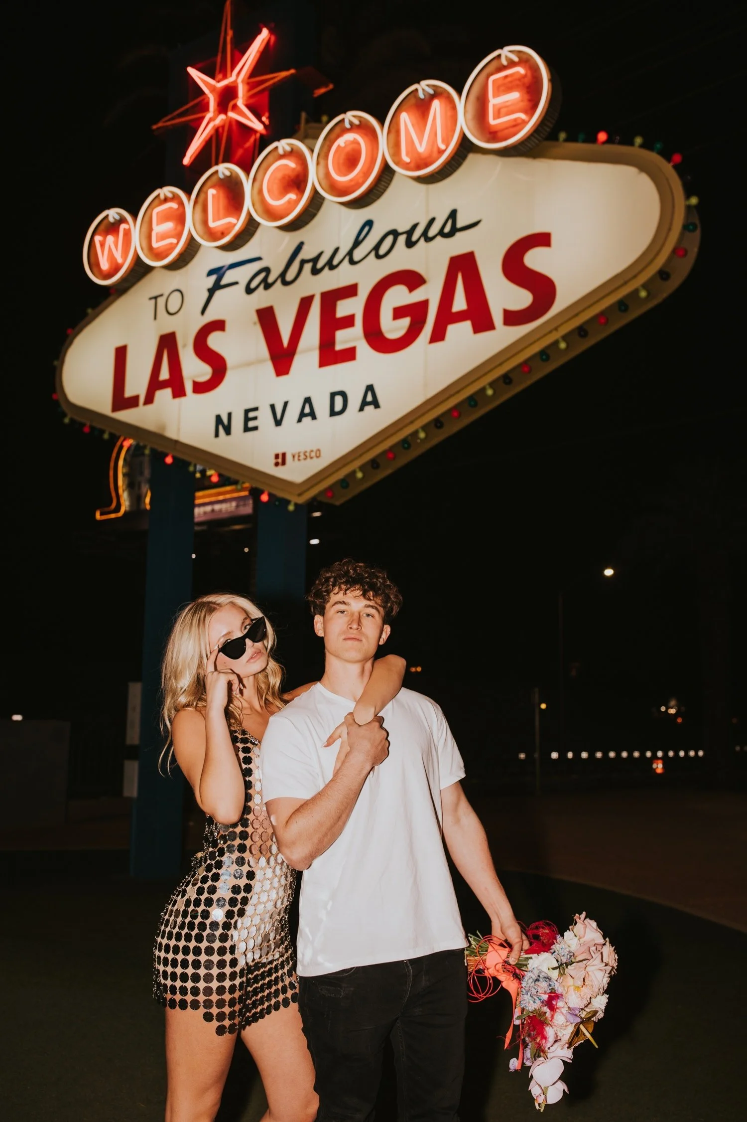las vegas wedding photographer, las vegas wedding, welcome to las vegas sign, hudson valley wedding photographer, nevada wedding, vegas elopement, vegas, elopement photographer