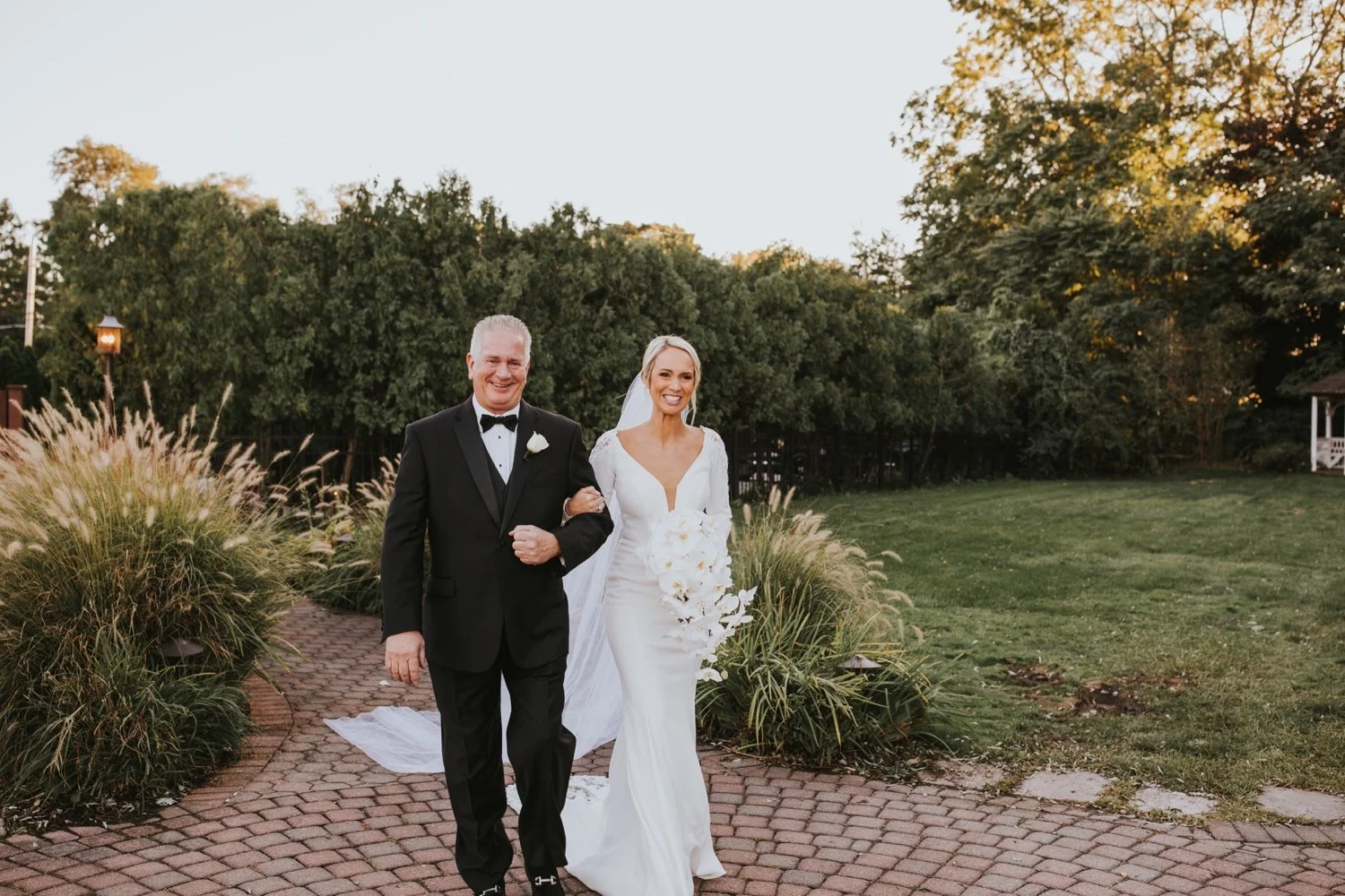 Hamptons Wedding, Hamptons Wedding Photographer, Hudson Valley Wedding Photographer, Hudson Valley Wedding, Vineyards at Aquebogue, Vineyards at Aquebogue Wedding