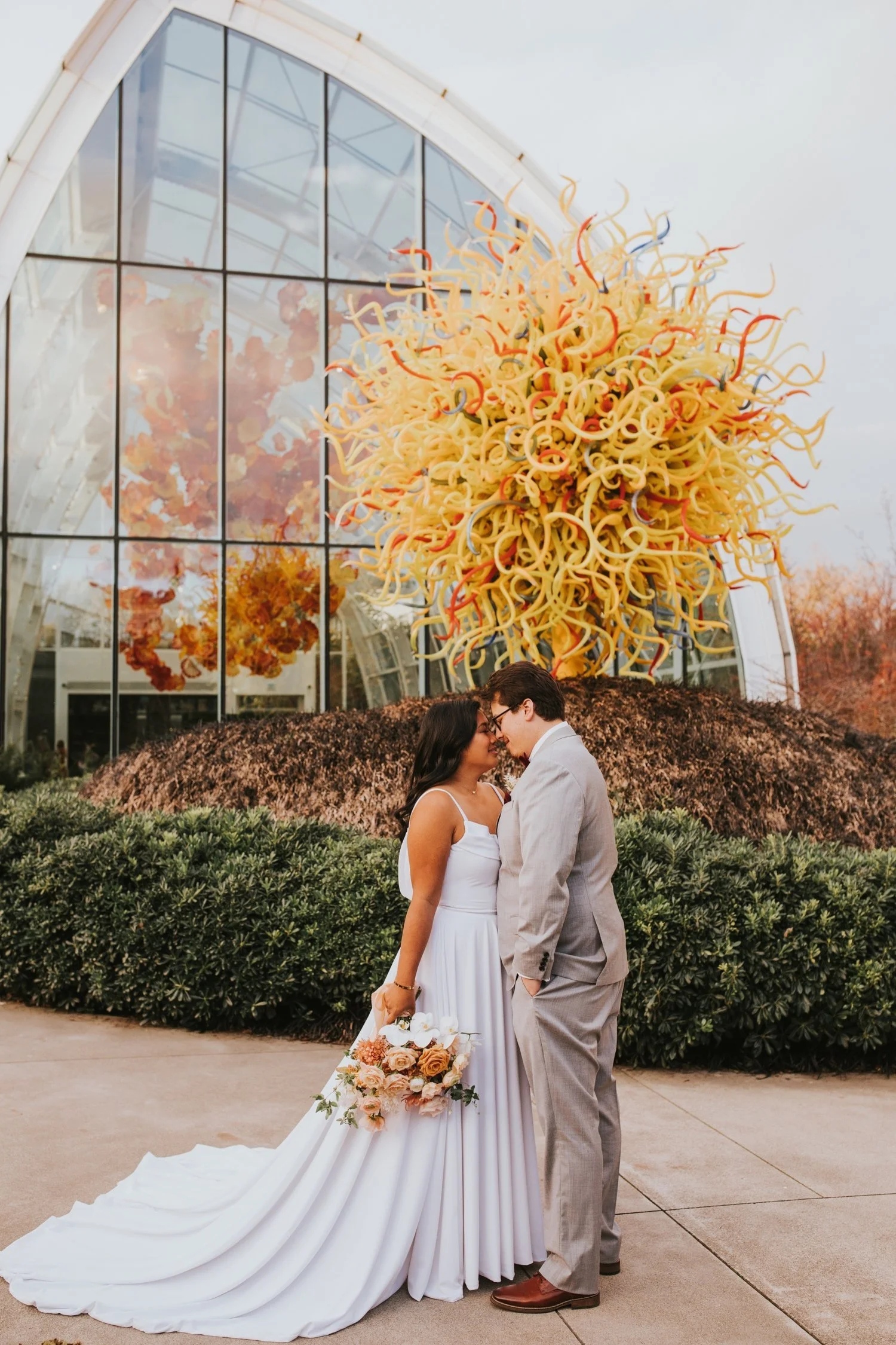 Chihuly Garden and Glass, Hudson Valley Wedding Photographer, Seattle Wedding, Chihuly Wedding, Chihuly Garden and Glass Wedding, Washington Wedding