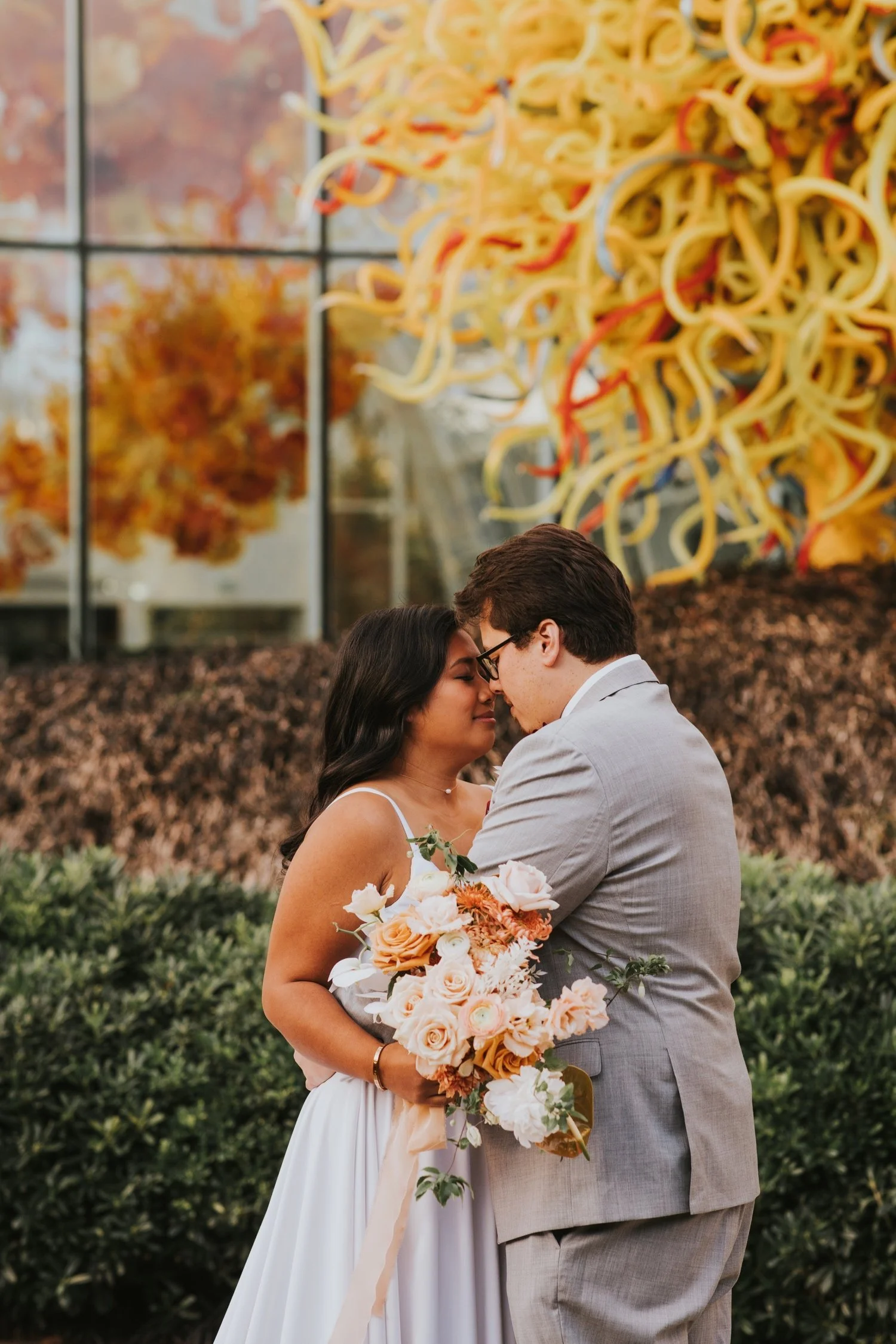 Chihuly Garden and Glass, Hudson Valley Wedding Photographer, Seattle Wedding, Chihuly Wedding, Chihuly Garden and Glass Wedding, Washington Wedding