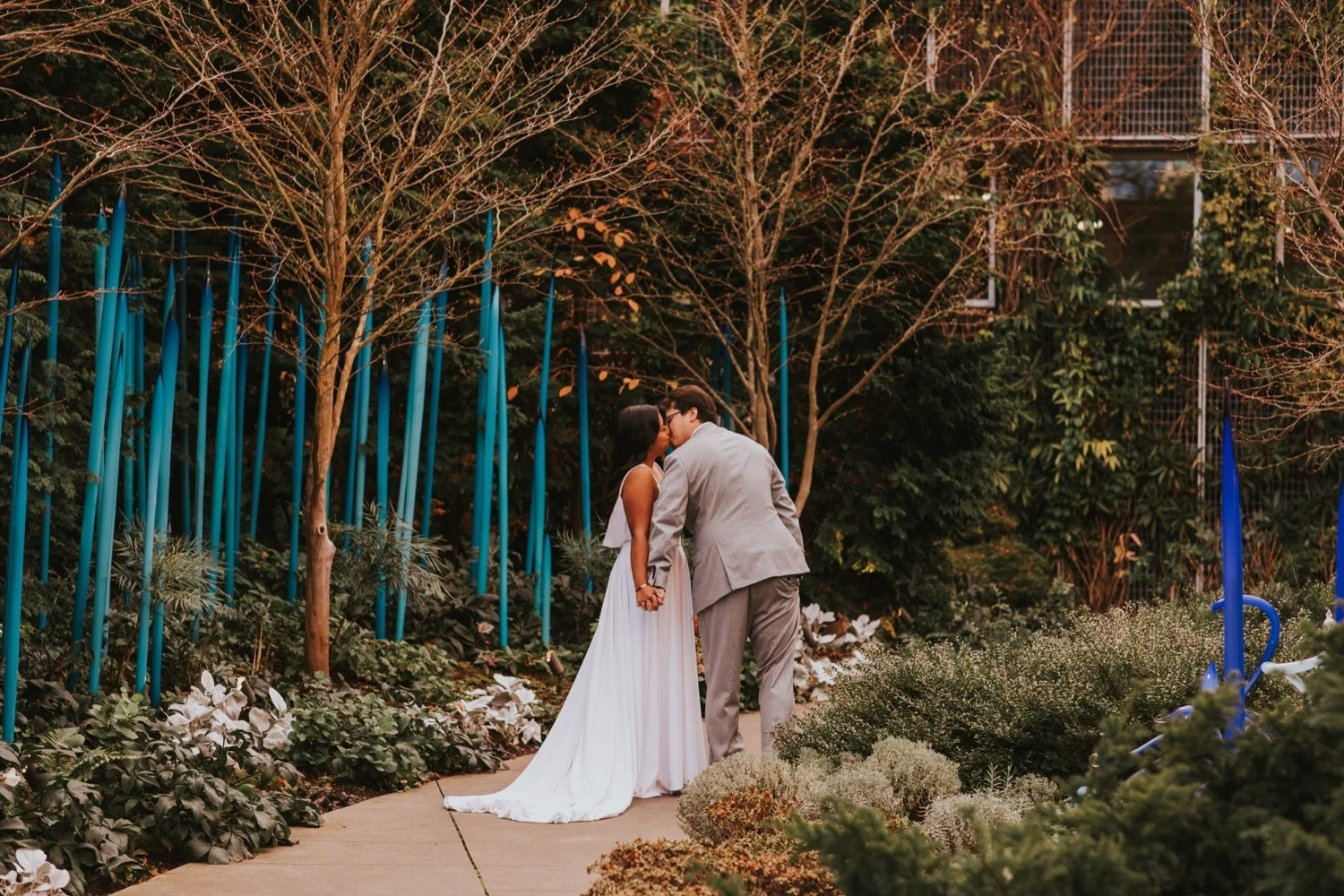 Chihuly Garden and Glass, Hudson Valley Wedding Photographer, Seattle Wedding, Chihuly Wedding, Chihuly Garden and Glass Wedding, Washington Wedding