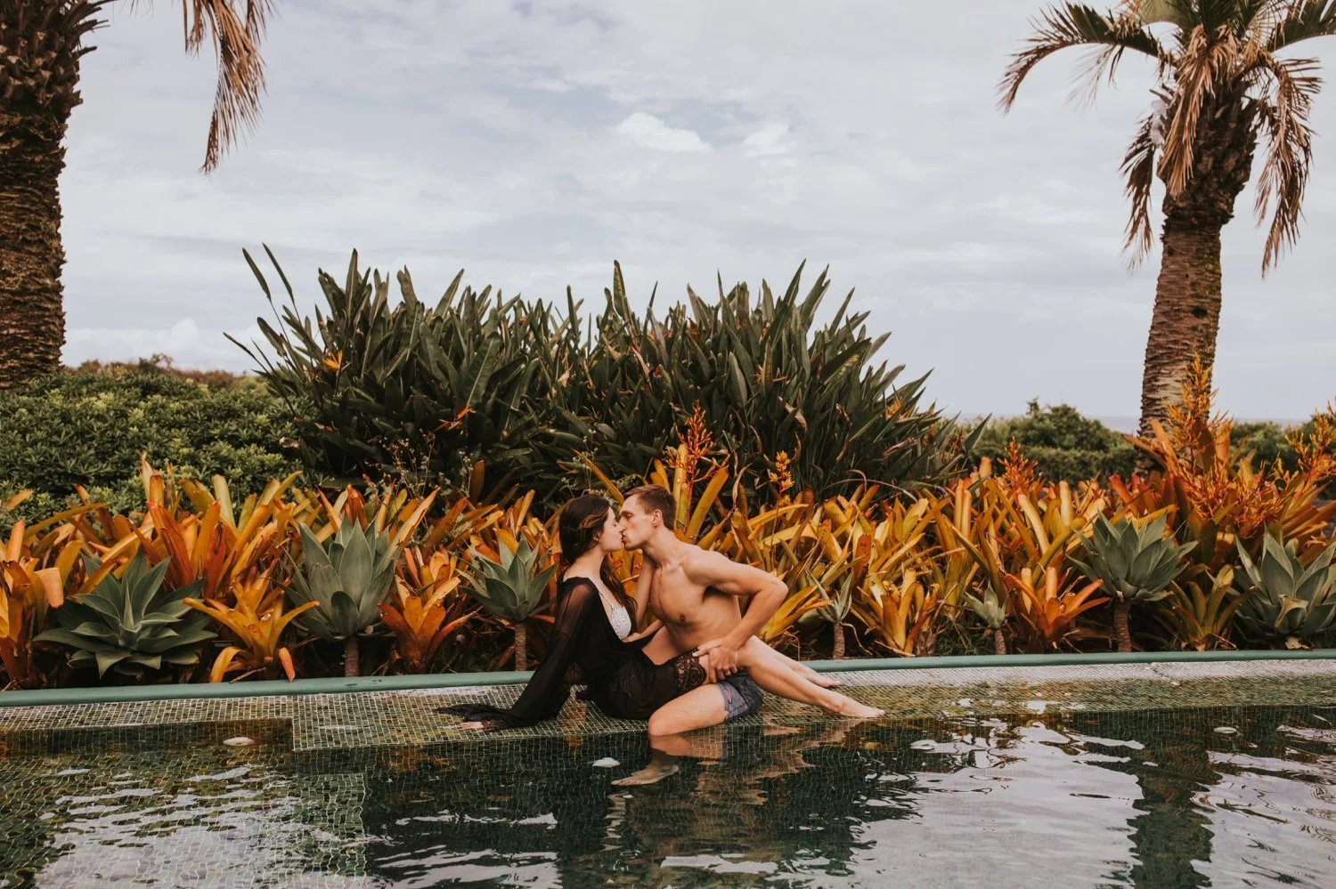 Brazil Wedding, Destination Wedding Photographer, Hudson Valley Wedding Photographer, Poolside engagement photos