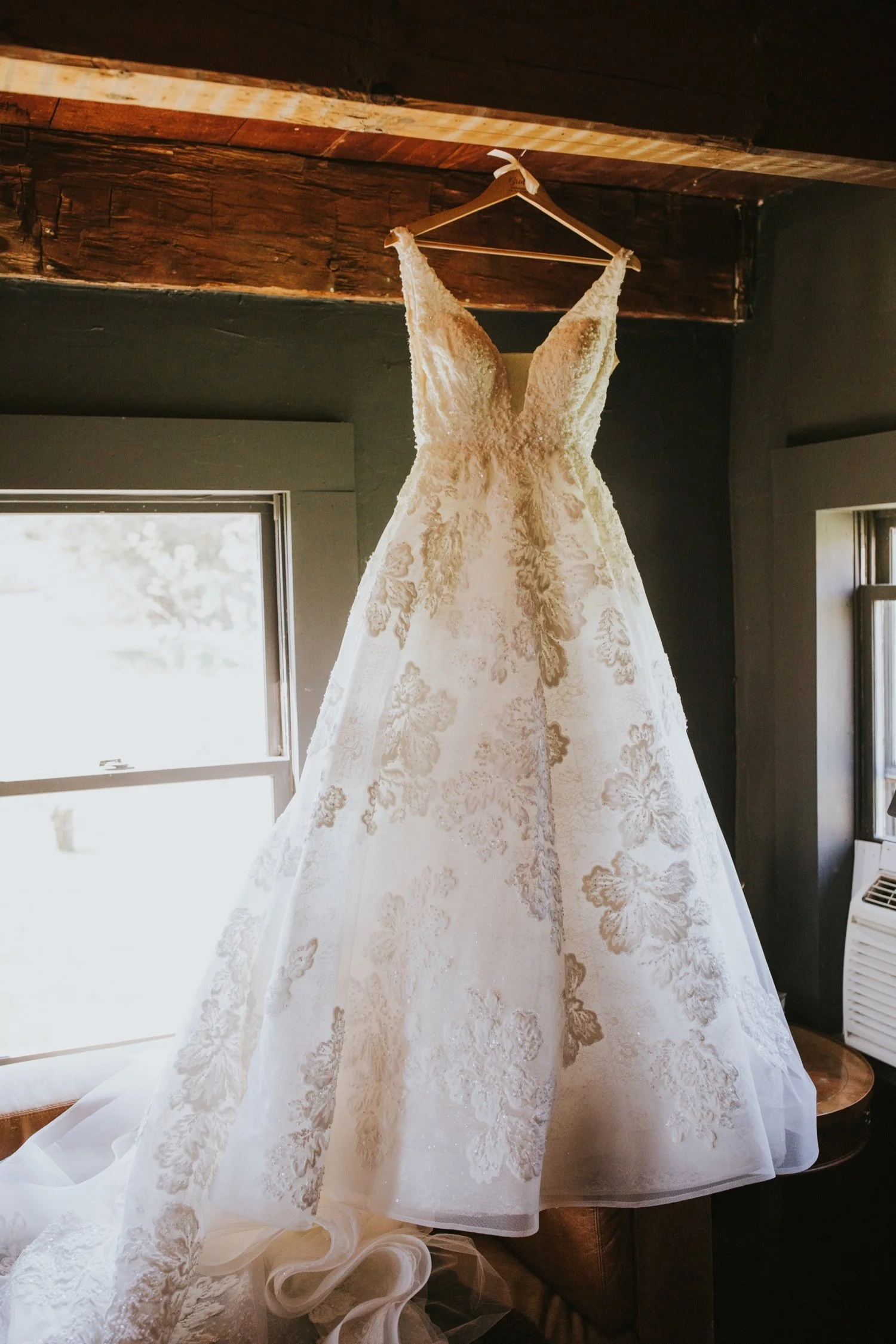 Audrey's Farmhouse, Audrey's Farmhouse Wedding, Hudson Valley Wedding, Hudson Valley Wedding Photographer