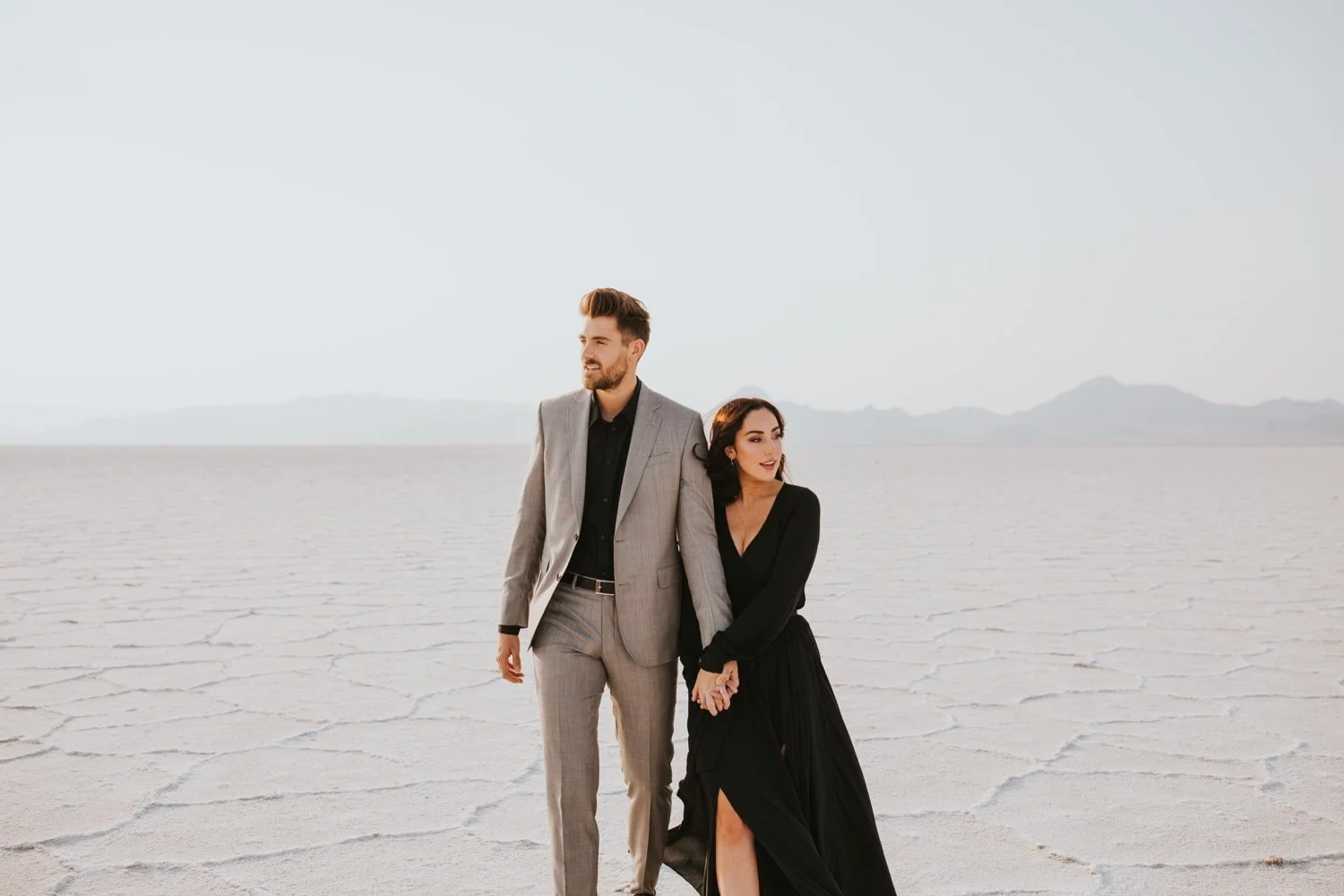 utah engagement session, bonneville salt flats, salt flats utah, destination wedding photographer, hudson valley wedding photographer, utah wedding photographer