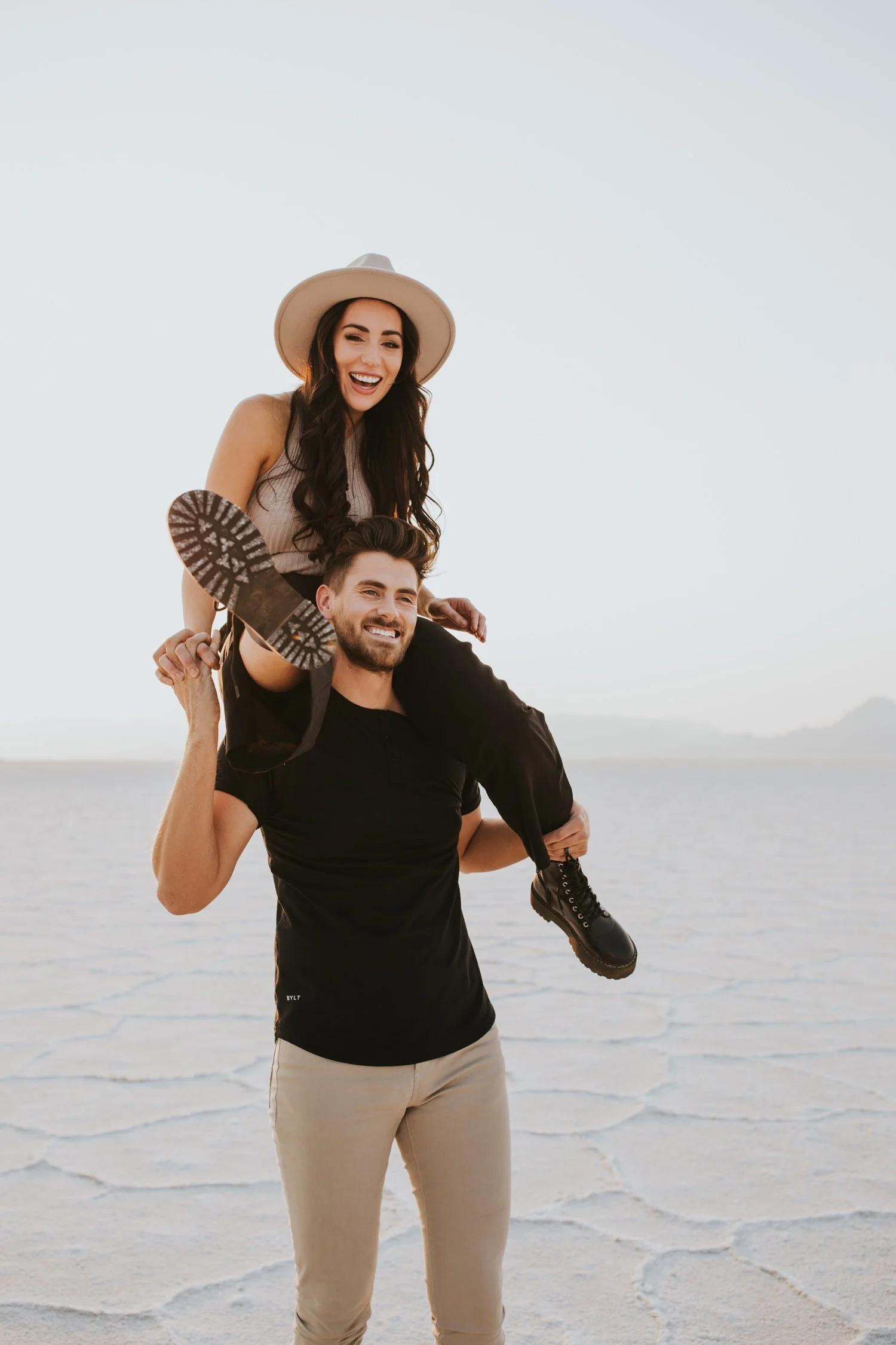 utah engagement session, bonneville salt flats, salt flats utah, destination wedding photographer, hudson valley wedding photographer, utah wedding photographer