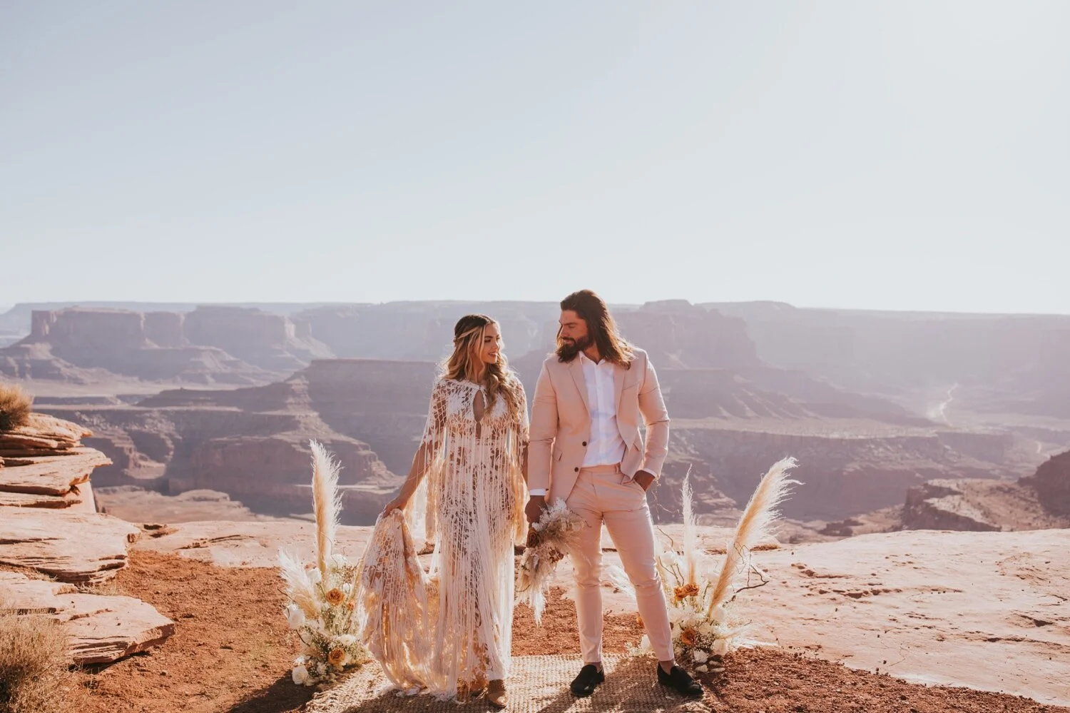 Utah Wedding, Hudson Valley Wedding Photographer, Dead Horse Point Wedding, Utah Wedding, Moab Wedding, Moab elopement, Elopement Inspo