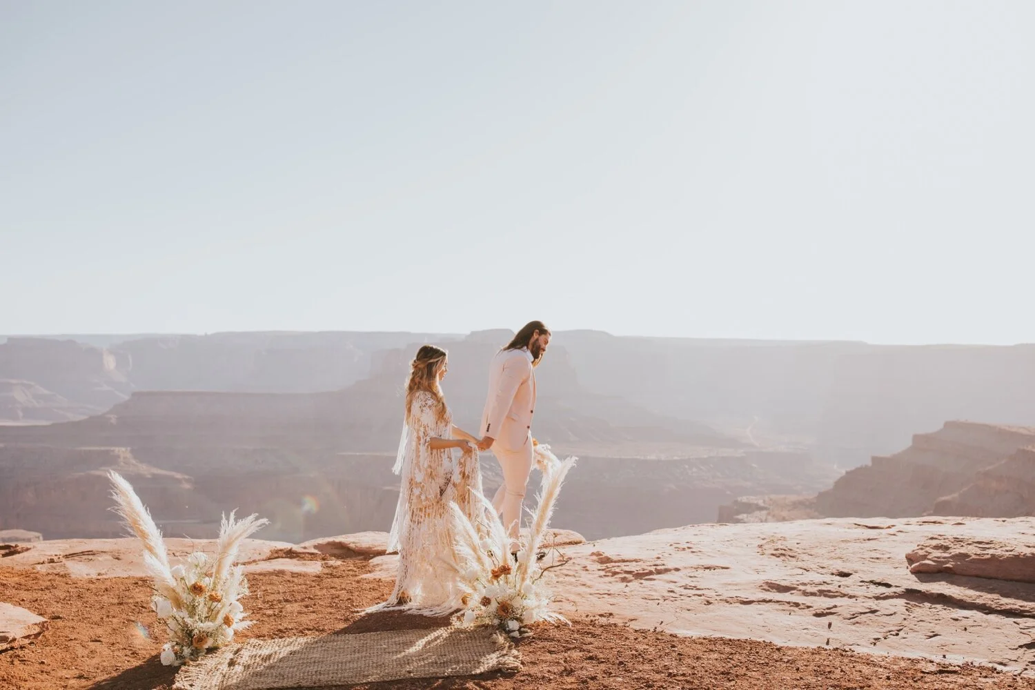 Utah Wedding, Hudson Valley Wedding Photographer, Dead Horse Point Wedding, Utah Wedding, Moab Wedding, Moab elopement, Elopement Inspo