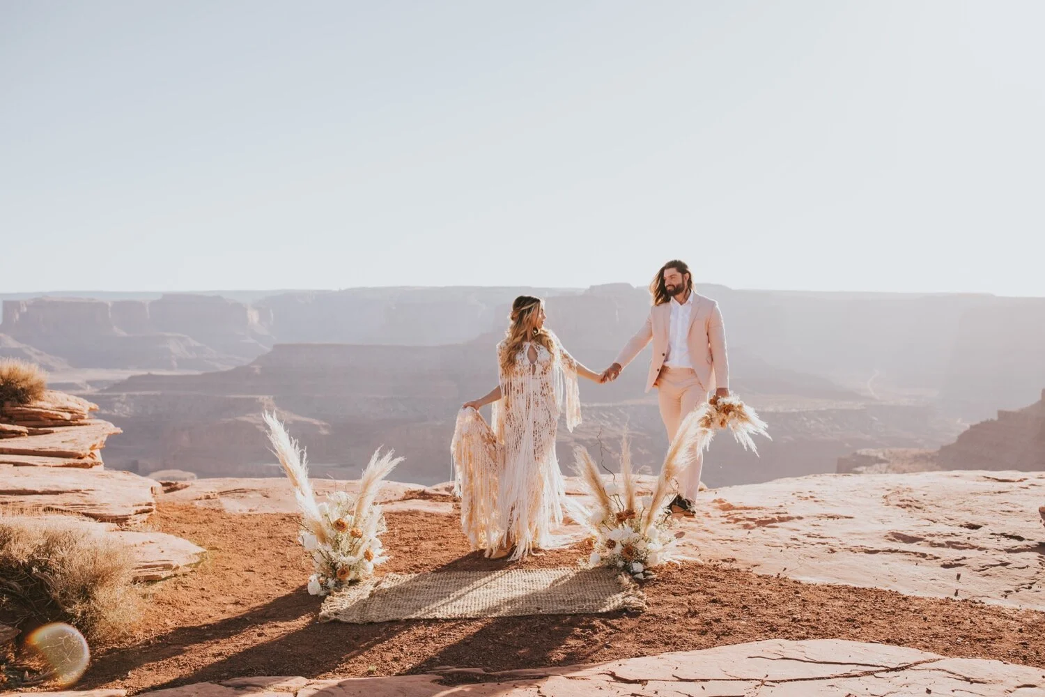Utah Wedding, Hudson Valley Wedding Photographer, Dead Horse Point Wedding, Utah Wedding, Moab Wedding, Moab elopement, Elopement Inspo
