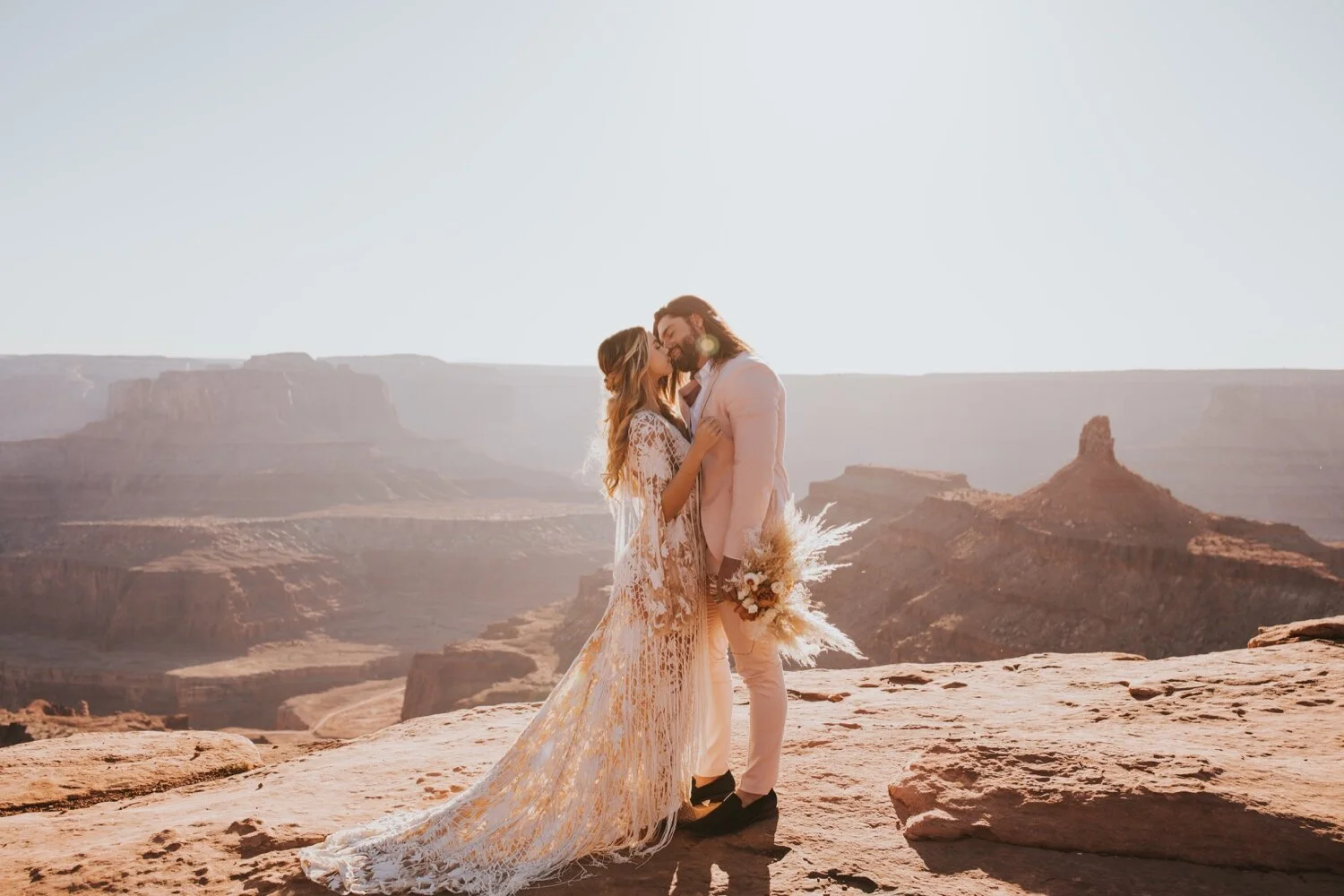 Utah Wedding, Hudson Valley Wedding Photographer, Dead Horse Point Wedding, Utah Wedding, Moab Wedding, Moab elopement, Elopement Inspo