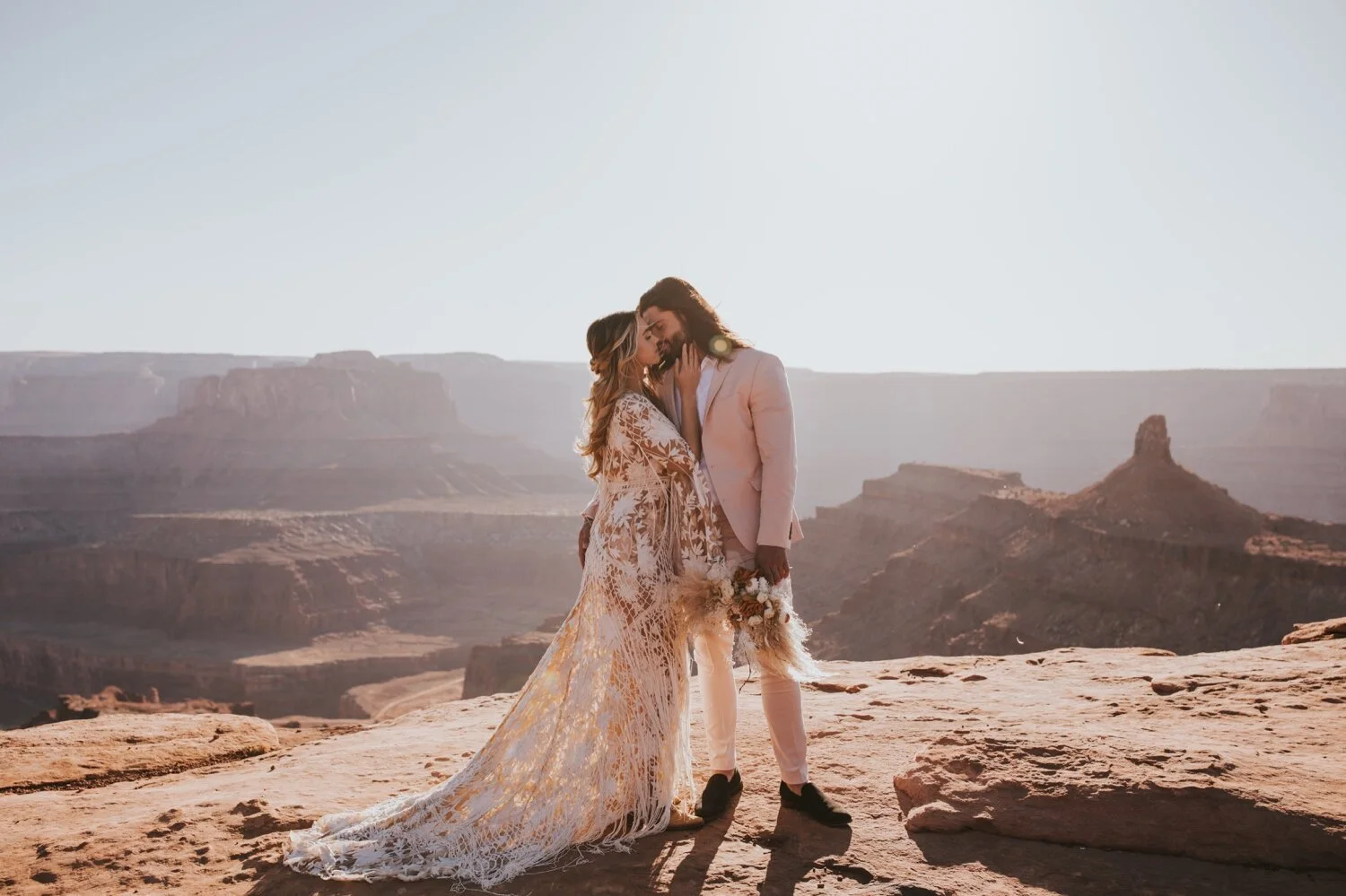 Utah Wedding, Hudson Valley Wedding Photographer, Dead Horse Point Wedding, Utah Wedding, Moab Wedding, Moab elopement, Elopement Inspo