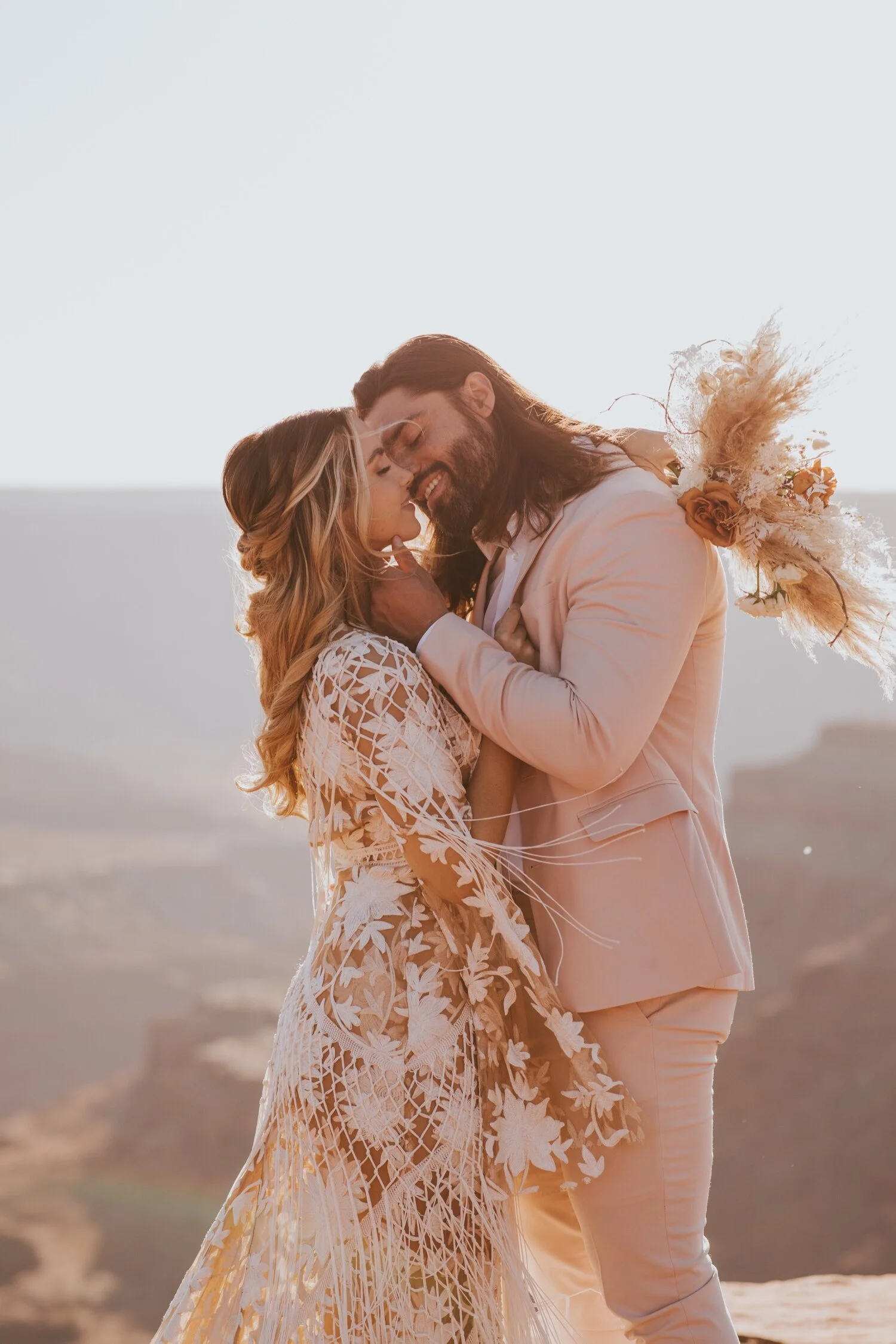 Utah Wedding, Hudson Valley Wedding Photographer, Dead Horse Point Wedding, Utah Wedding, Moab Wedding, Moab elopement, Elopement Inspo