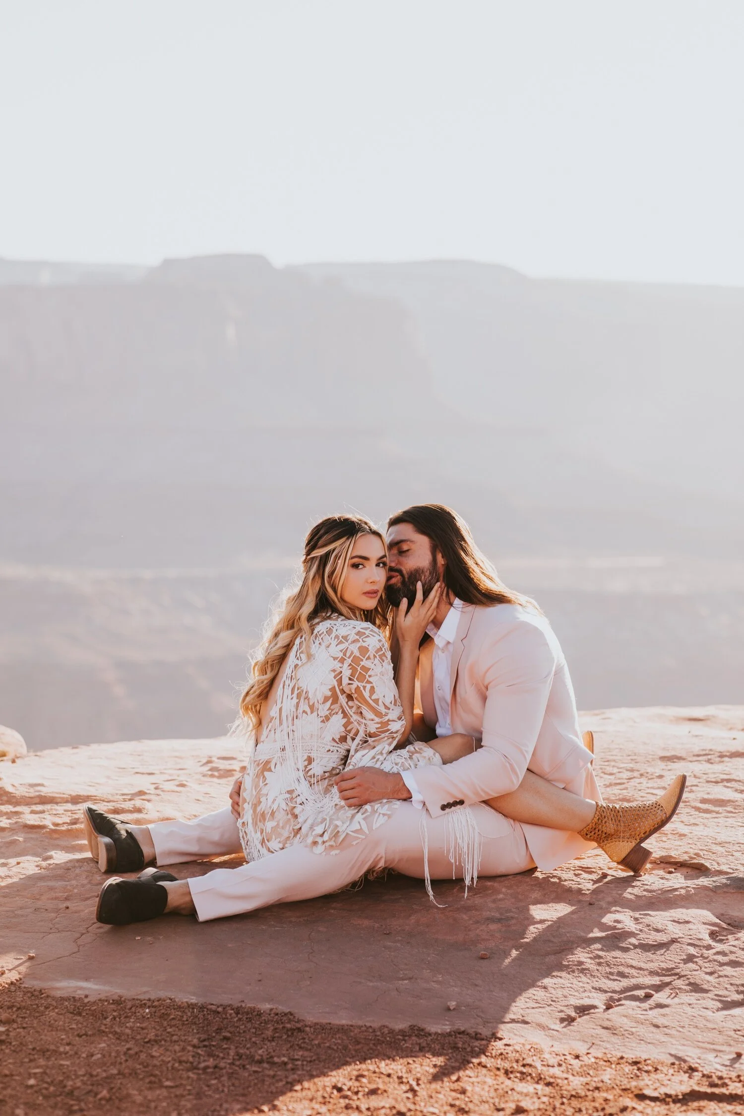 Utah Wedding, Hudson Valley Wedding Photographer, Dead Horse Point Wedding, Utah Wedding, Moab Wedding, Moab elopement, Elopement Inspo