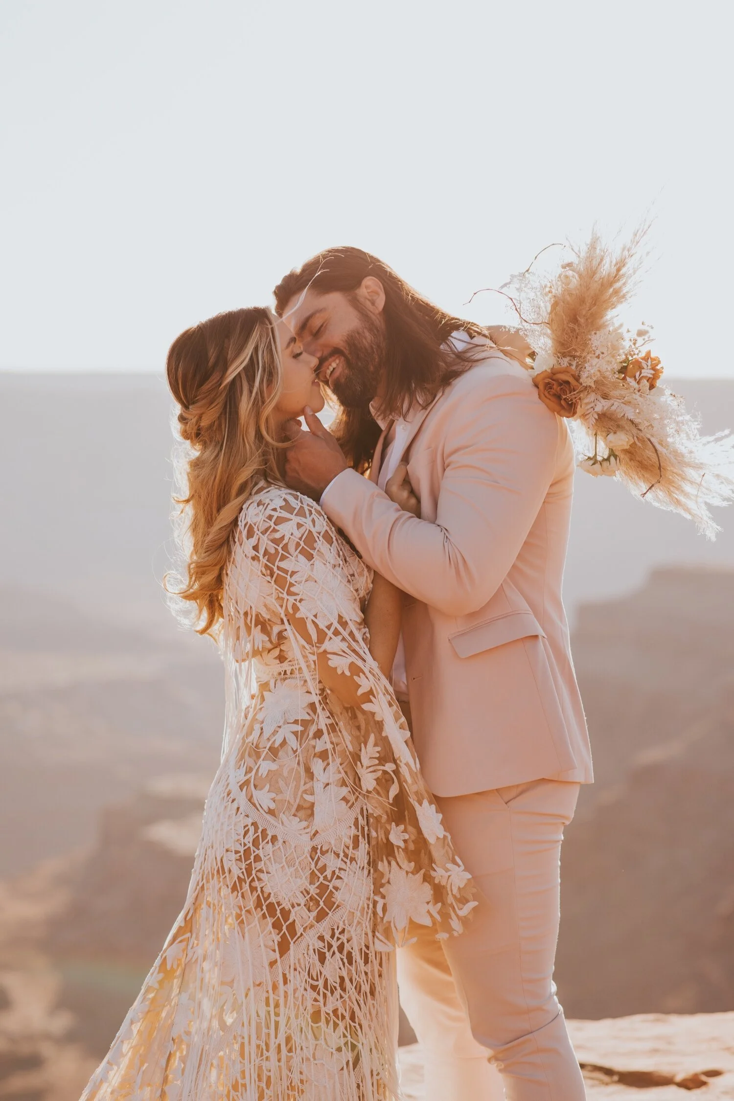 Utah Wedding, Hudson Valley Wedding Photographer, Dead Horse Point Wedding, Utah Wedding, Moab Wedding, Moab elopement, Elopement Inspo