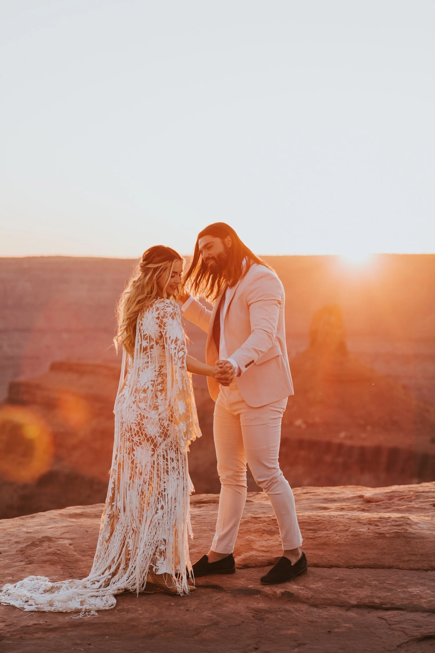 Utah Wedding, Hudson Valley Wedding Photographer, Dead Horse Point Wedding, Utah Wedding, Moab Wedding, Moab elopement, Elopement Inspo