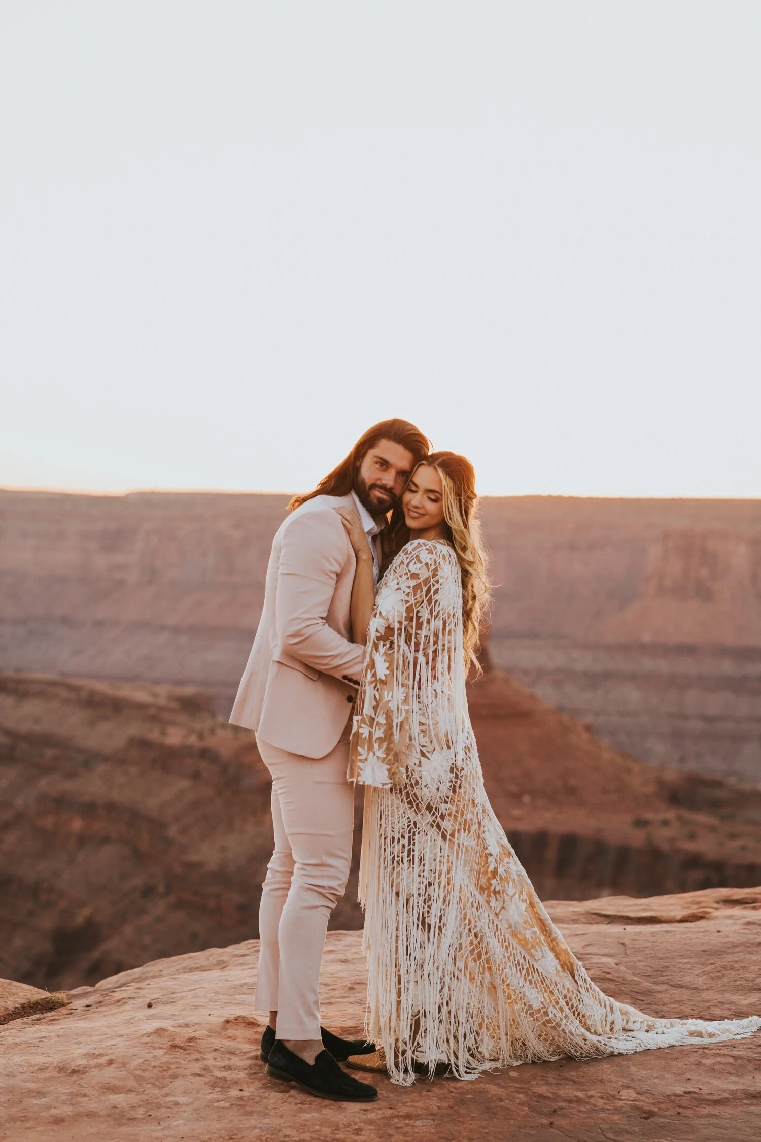 Utah Wedding, Hudson Valley Wedding Photographer, Dead Horse Point Wedding, Utah Wedding, Moab Wedding, Moab elopement, Elopement Inspo