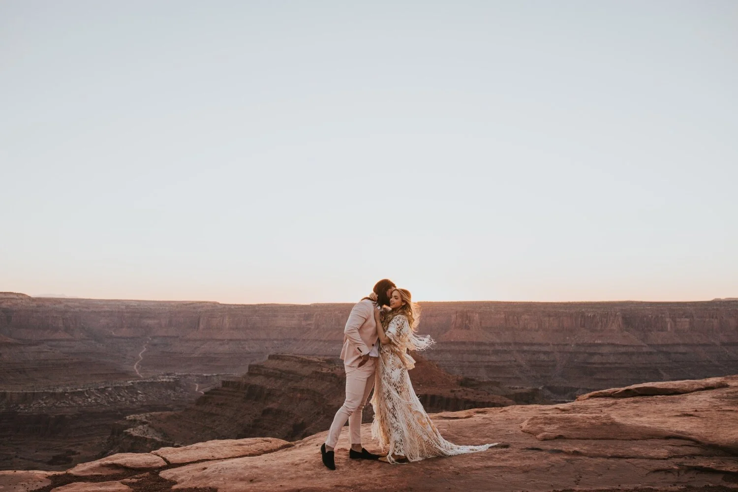 Utah Wedding, Hudson Valley Wedding Photographer, Dead Horse Point Wedding, Utah Wedding, Moab Wedding, Moab elopement, Elopement Inspo