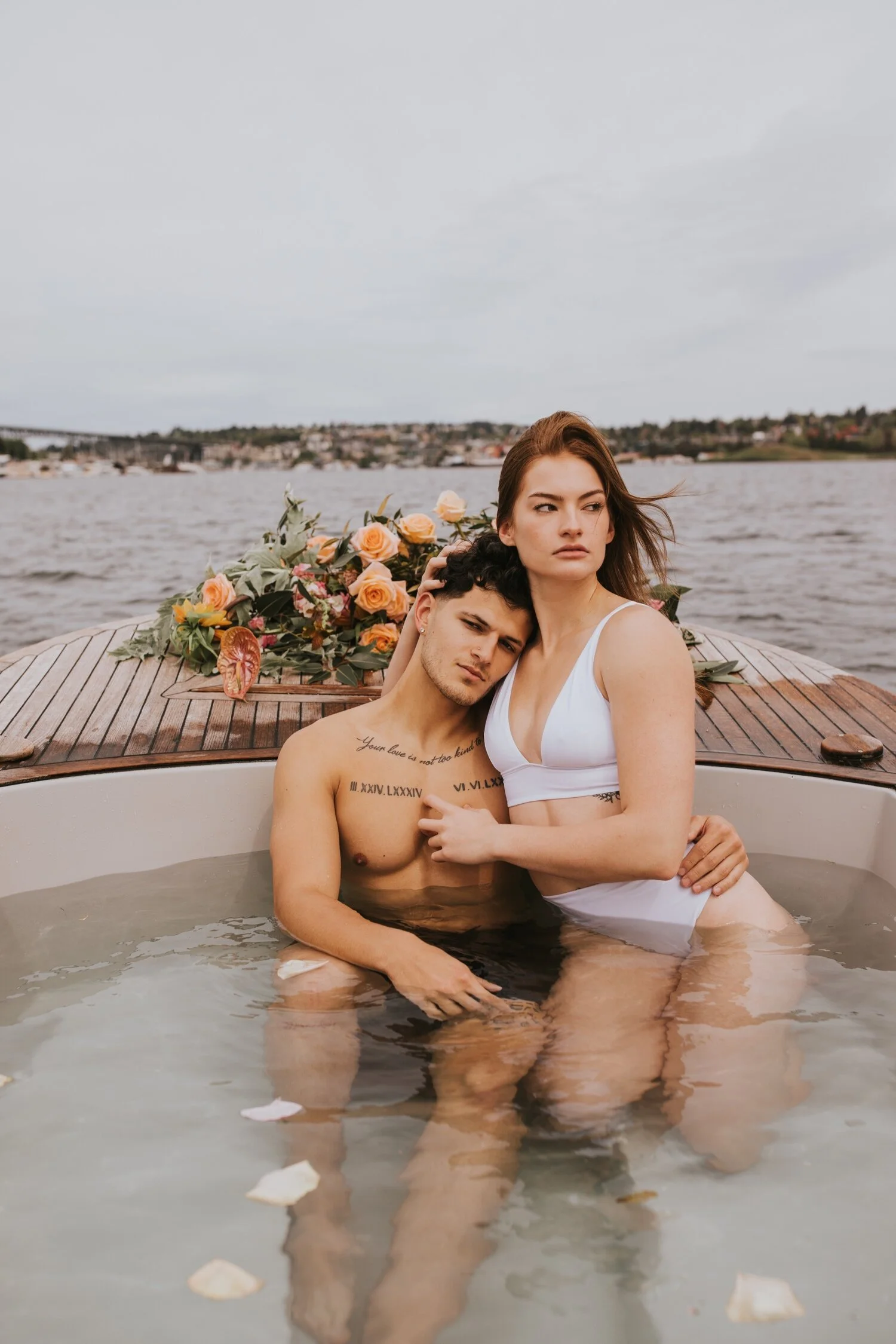 seattle engagement session, hot tub boat, seattle wedding photographer, hudson valley wedding photographer, new york wedding photographer, seattle couples session, seattle hot tub boat