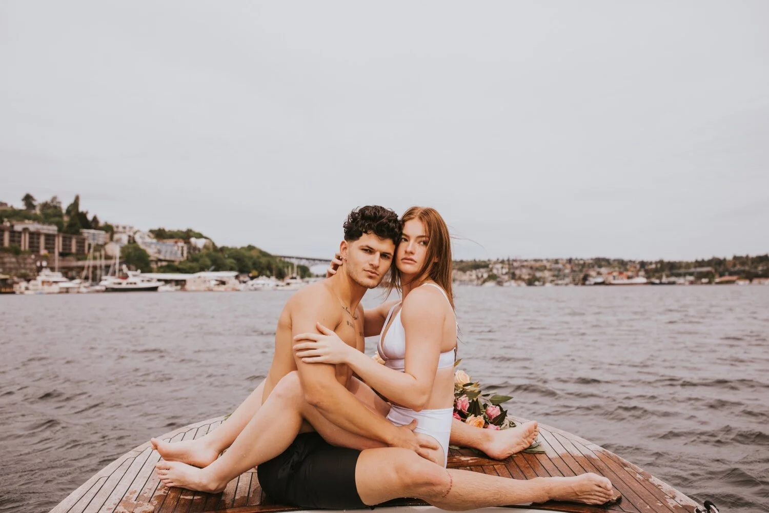 seattle engagement session, hot tub boat, seattle wedding photographer, hudson valley wedding photographer, new york wedding photographer, seattle couples session, seattle hot tub boat