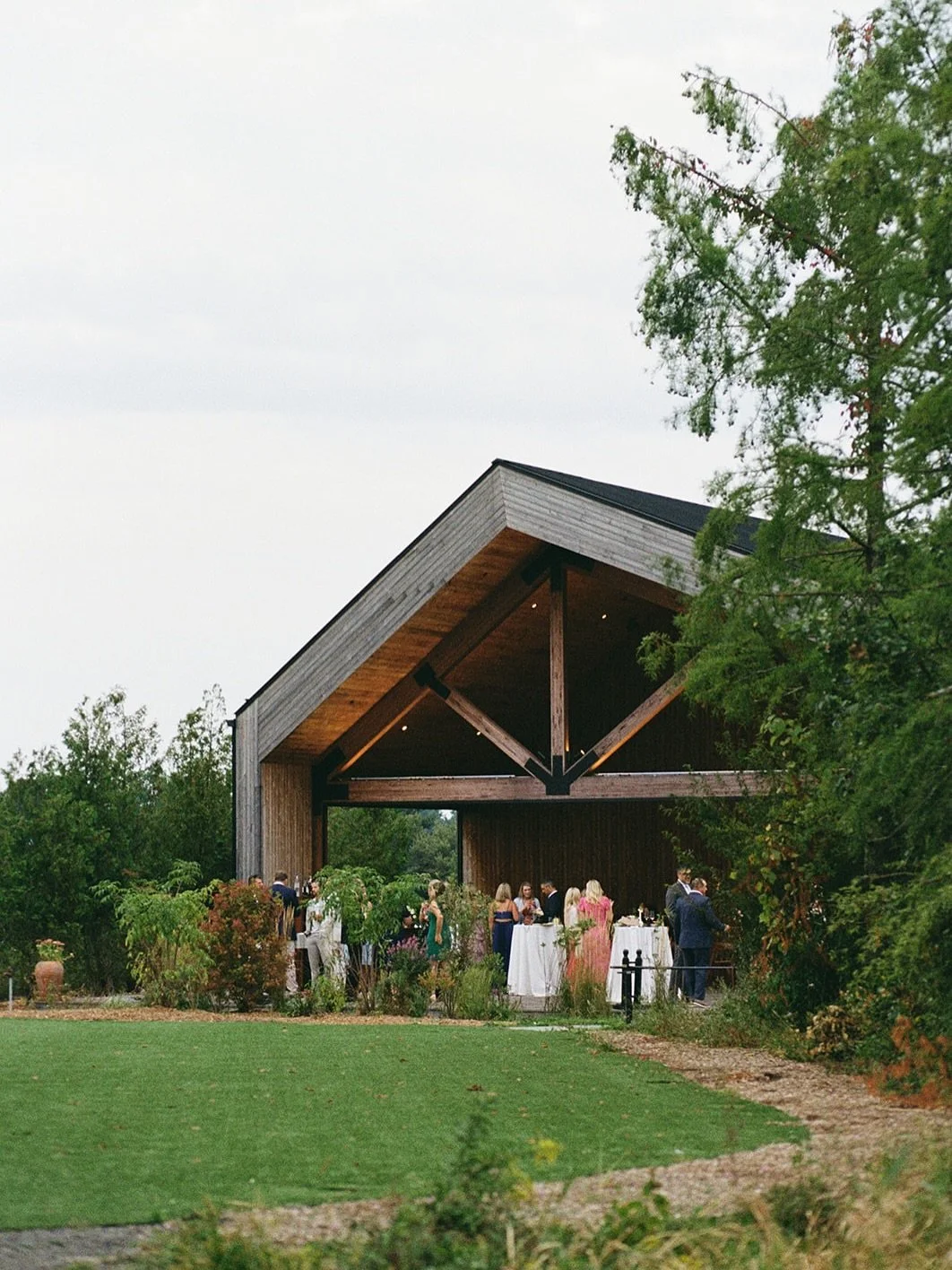 Delivered this beautiful gallery today! I have so many weddings and shoots I can&rsquo;t wait to put up on the blog for you guys to look at! ✨

#hudsonvalleyweddingphotographer #nycweddingphotographer #nywedding #nyweddingphotographer #catskillsweddi
