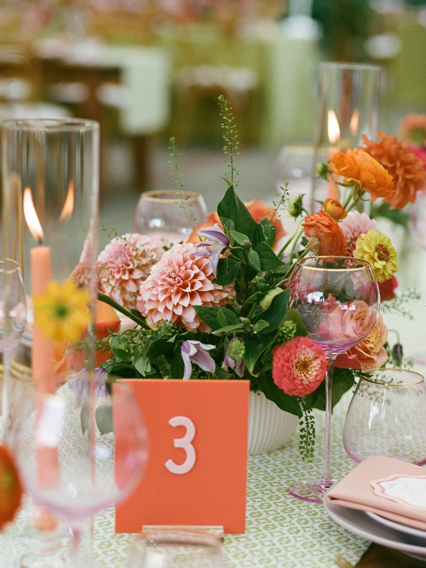 Working on the blog next week and I can&rsquo;t wait to get this beautiful day up on the site! ✨

Planner @wildflowereventsdesign 
Photographer @jordanjankunphotography 
Florist @lavenderandleaf
Content Creator @dashmediadesign
Signage @hollywinnieco