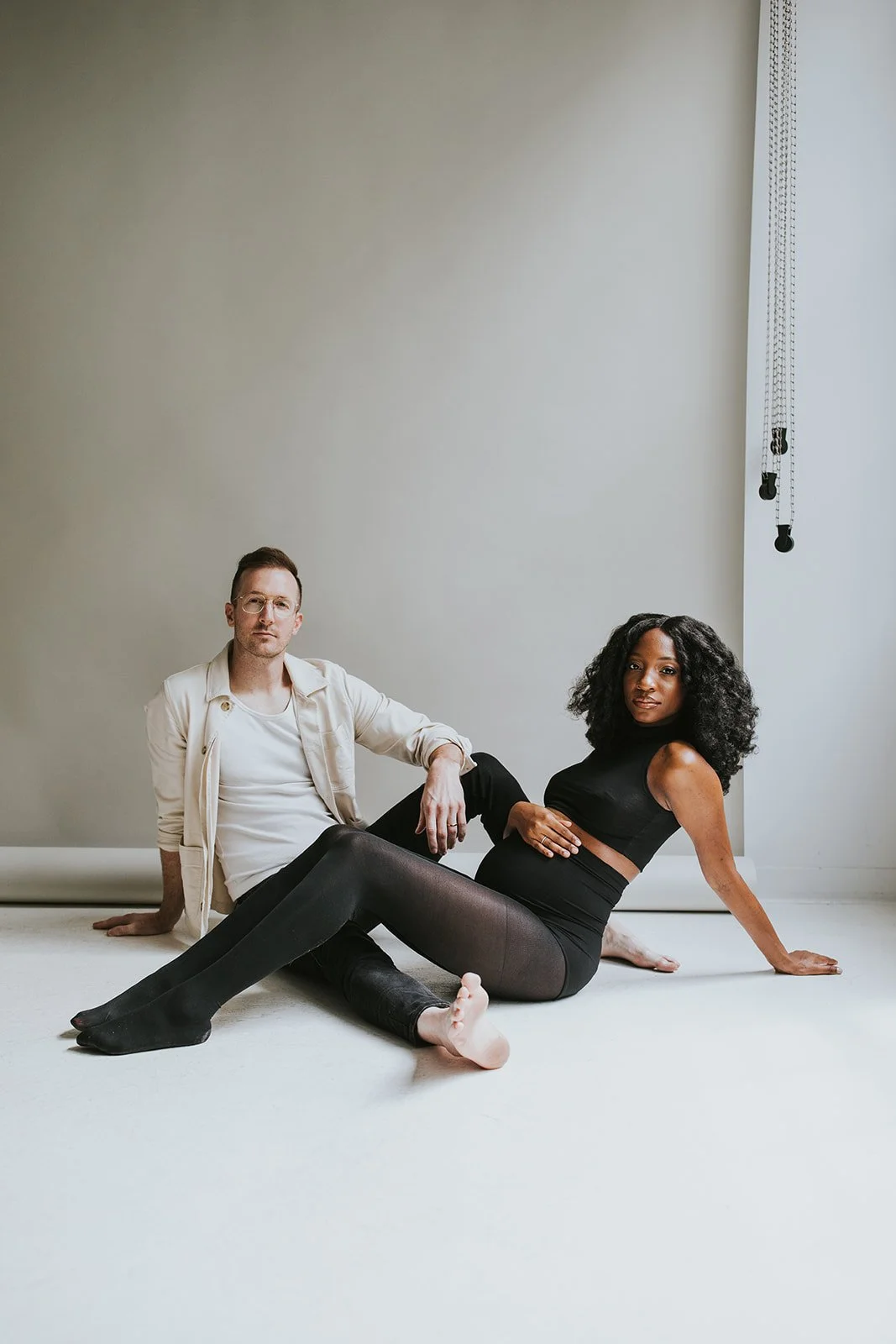 Dolapo + Jordan’s Studio Maternity Session