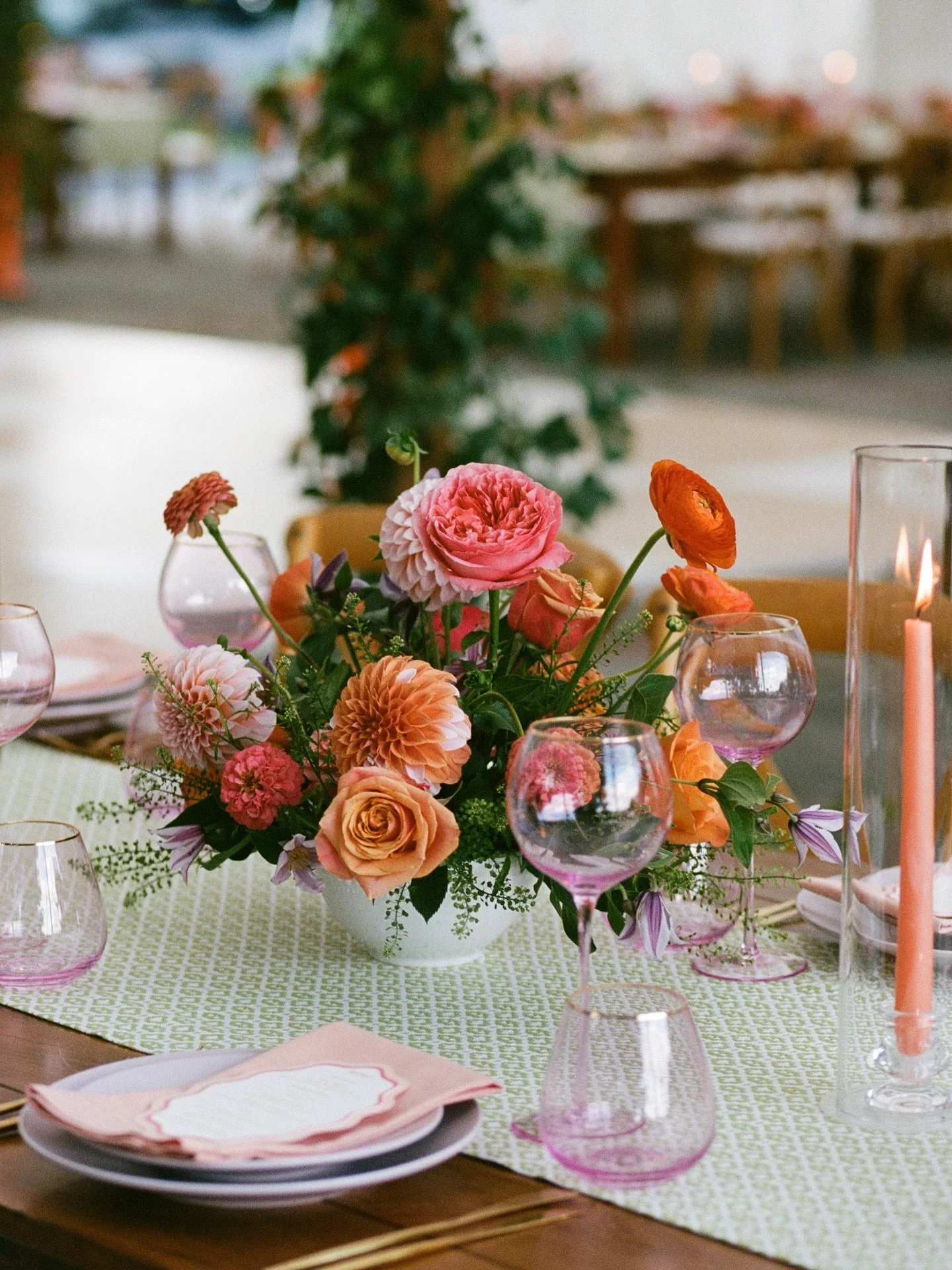 A little deets post of S + N&rsquo;s big day. ✨

Planner @wildflowereventsdesign 
Photographer @jordanjankunphotography 
Florist @lavenderandleaf
Content Creator @dashmediadesign
Signage @hollywinnieco
Caterer @lolas_weddingandevents
Beauty @bridalby