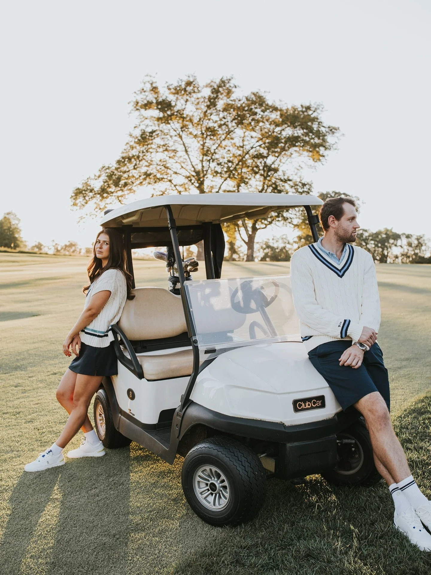 These two babes are up on the blog today!! I am now scheduling fall engagement sessions, availability will be limited with the little one so reach out asap! ✨